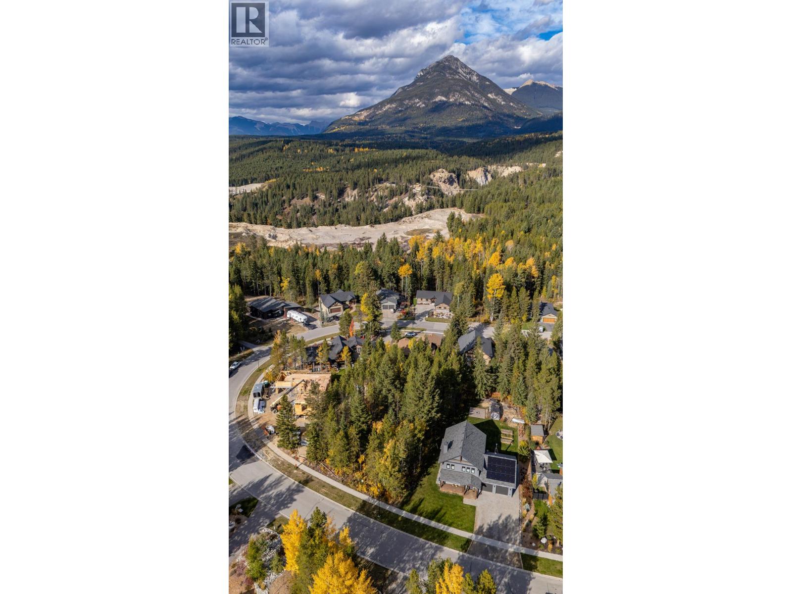 1520 Quartz Crescent, Golden, British Columbia  V0A 1H0 - Photo 4 - 10403030