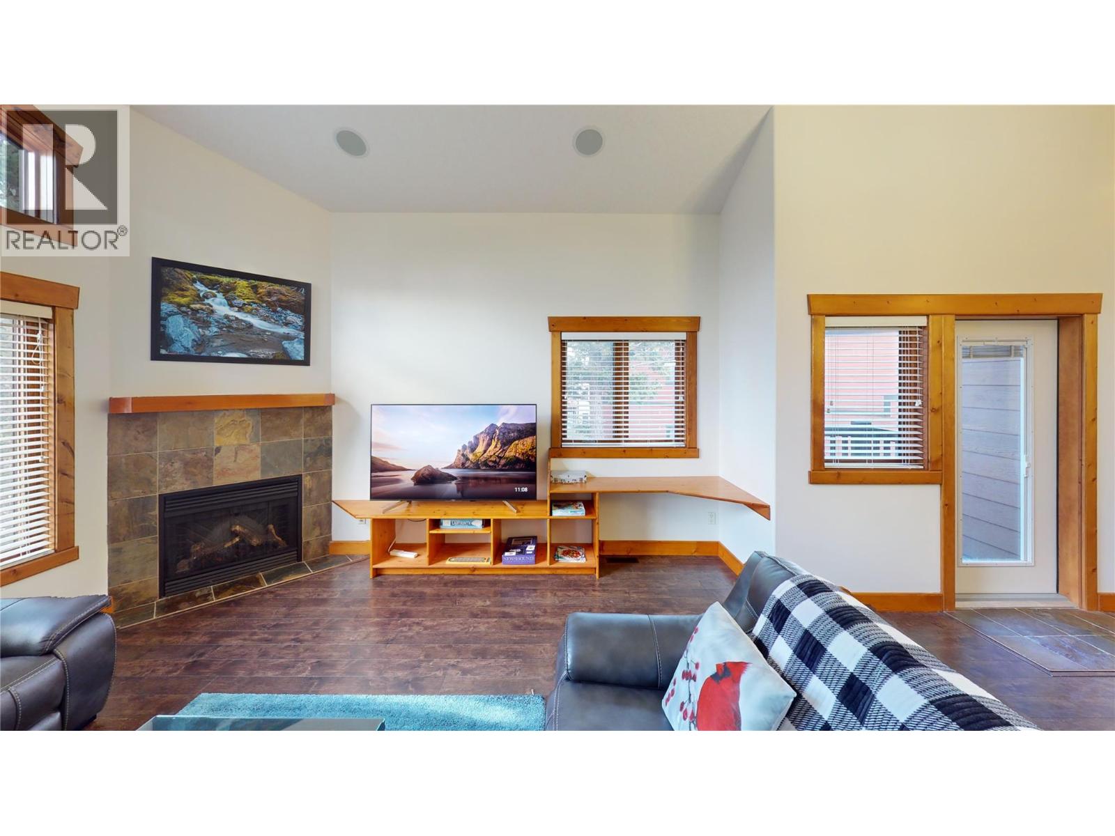 7305 Copperhorn Drive, Radium Hot Springs, British Columbia  V0A 1M0 - Photo 7 - 10402664