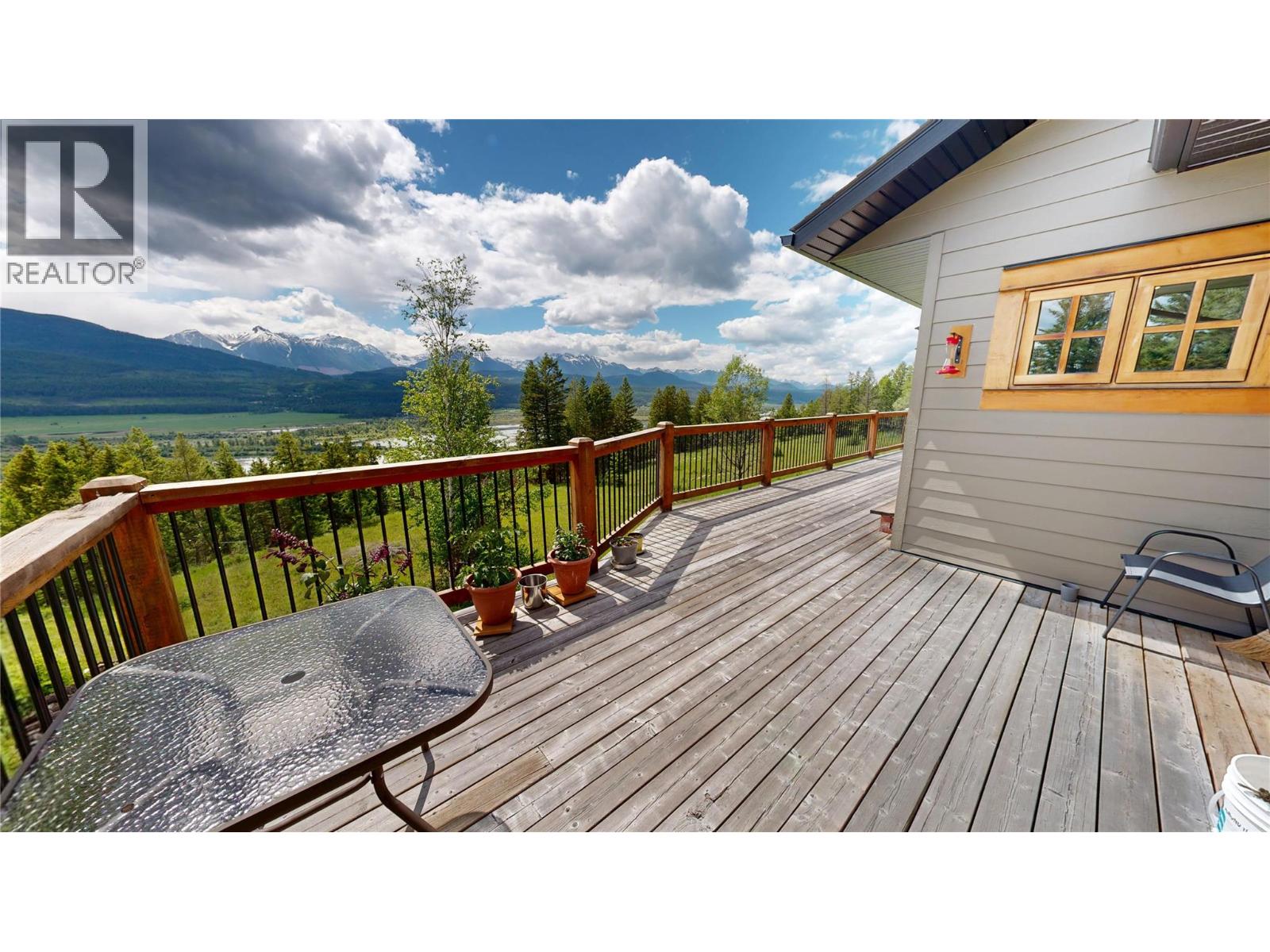 2660 95 Highway, Brisco, British Columbia  V0A 1B0 - Photo 16 - 10403277