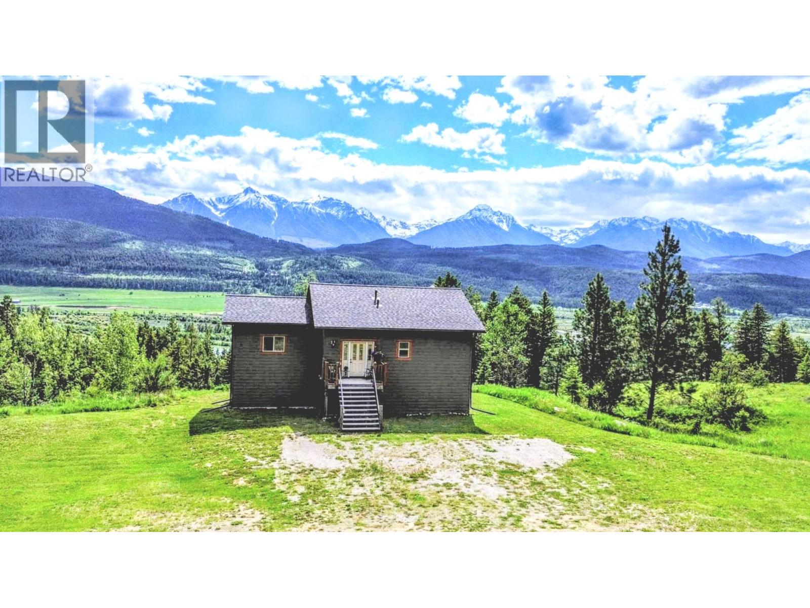 2660 95 Highway, Brisco, British Columbia  V0A 1B0 - Photo 4 - 10403277