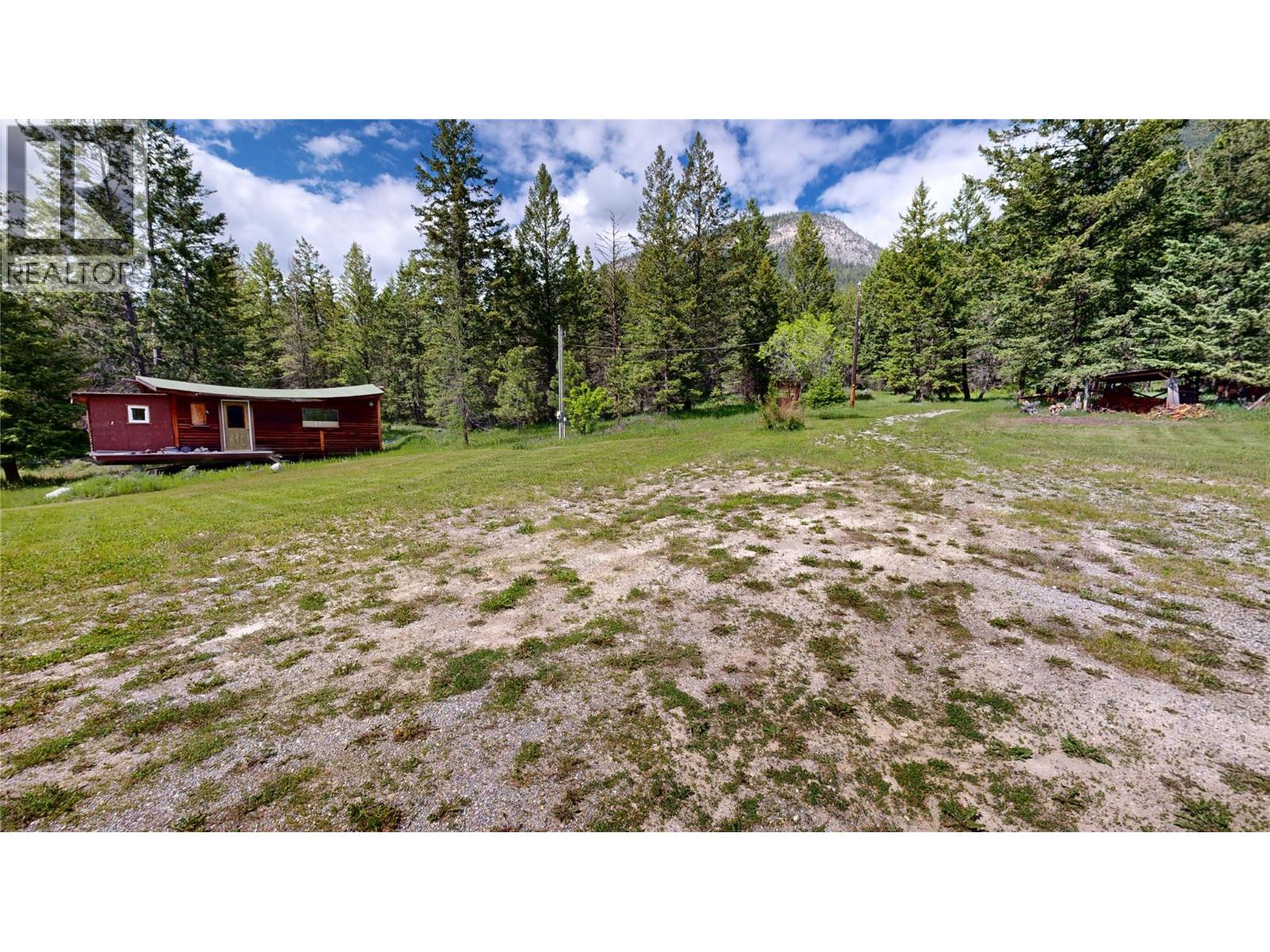 2660 95 Highway, Brisco, British Columbia  V0A 1B0 - Photo 48 - 10403277