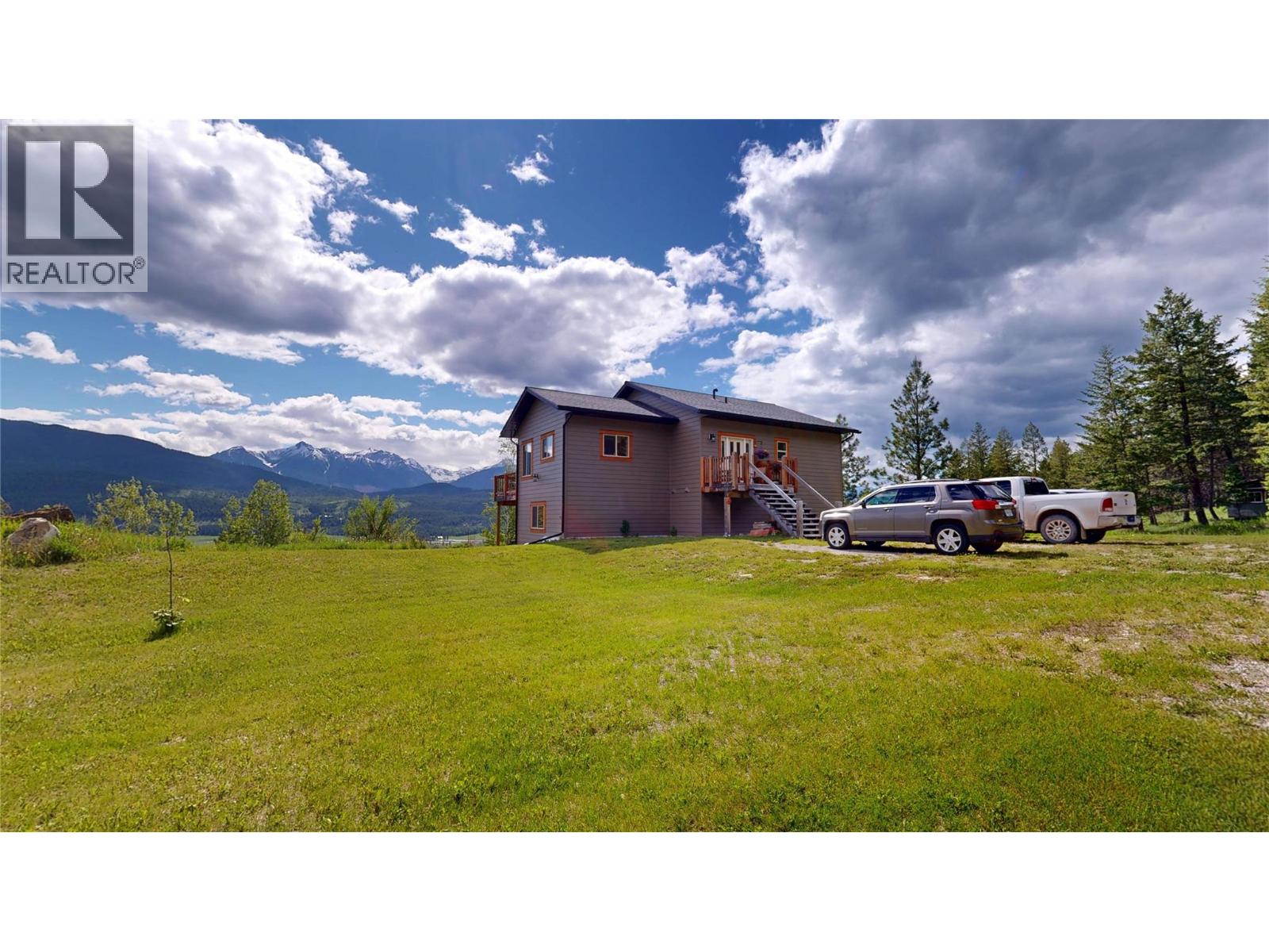 2660 95 Highway, Brisco, British Columbia  V0A 1B0 - Photo 56 - 10403277