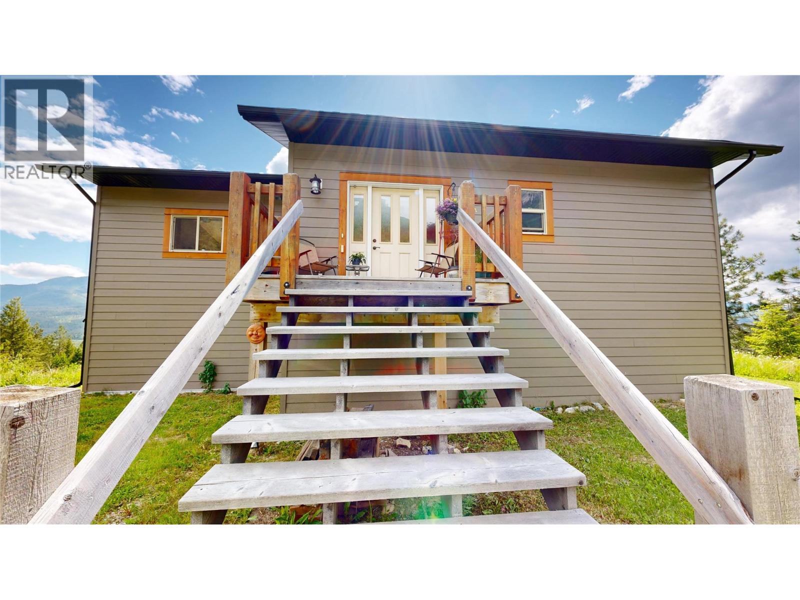 2660 95 Highway, Brisco, British Columbia  V0A 1B0 - Photo 58 - 10403277