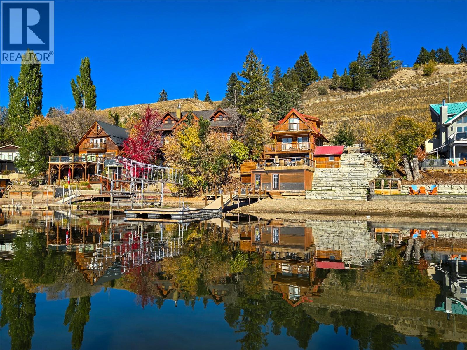 449 LAKEVIEW Place, Invermere, British Columbia