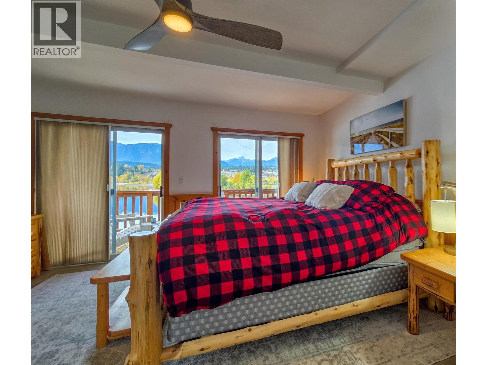 449 Lakeview Place, Invermere, British Columbia  V0A 1K3 - Photo 14 - 10403144