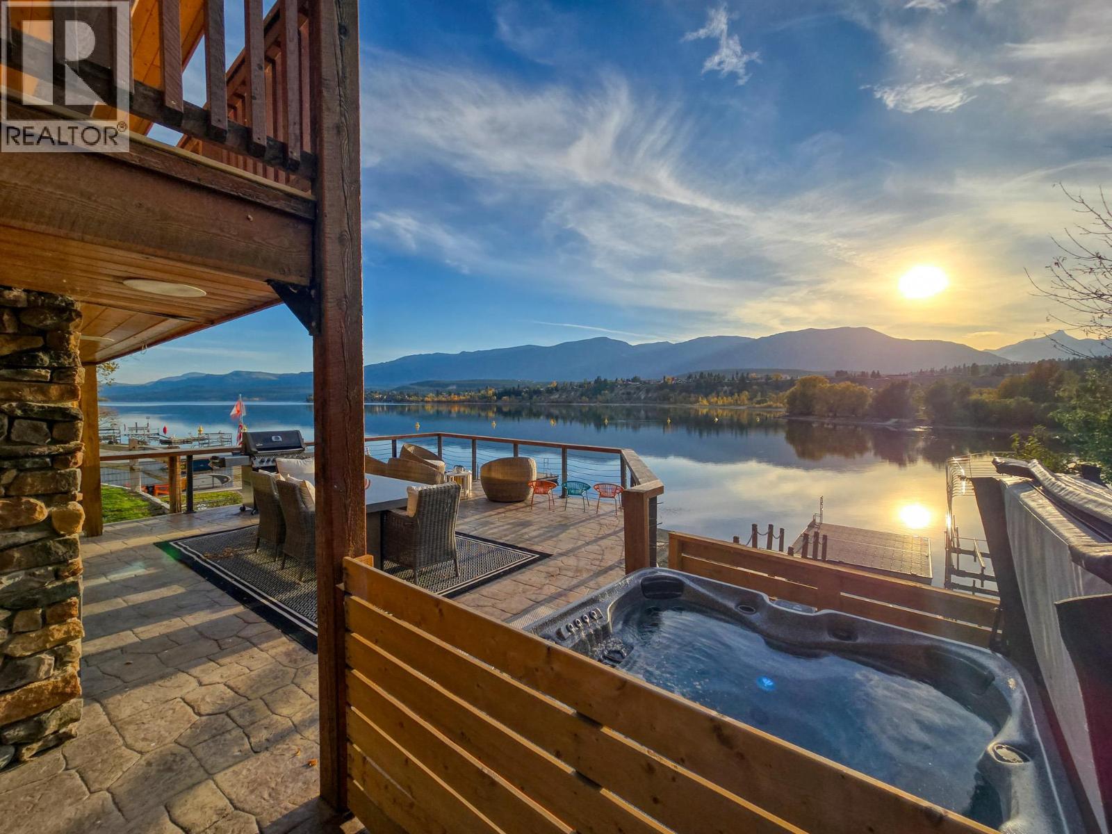 449 Lakeview Place, Invermere, British Columbia  V0A 1K3 - Photo 55 - 10403144