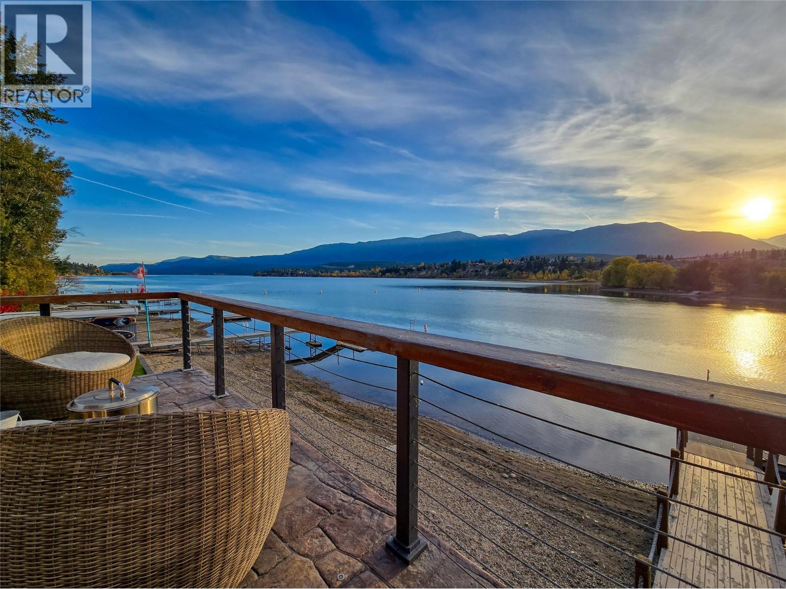 449 Lakeview Place, Invermere, British Columbia  V0A 1K3 - Photo 60 - 10403144