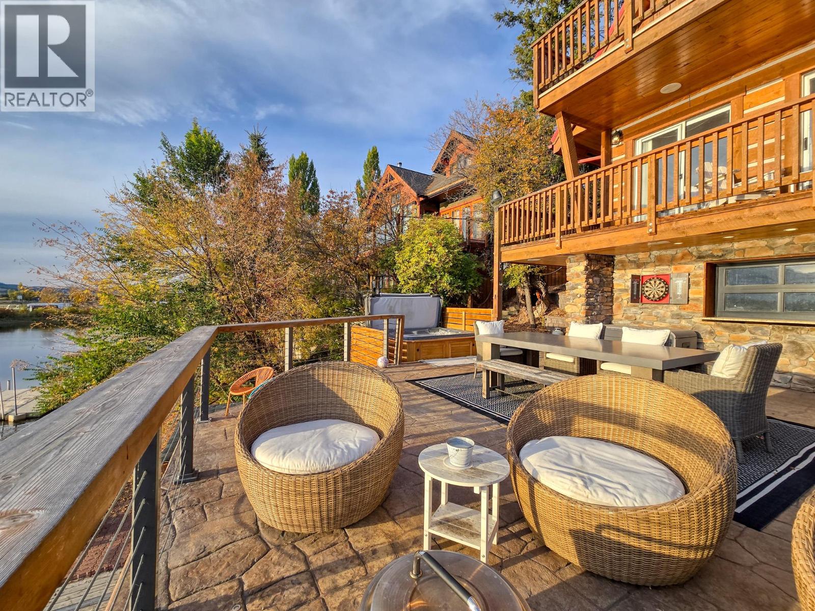 449 Lakeview Place, Invermere, British Columbia  V0A 1K3 - Photo 62 - 10403144