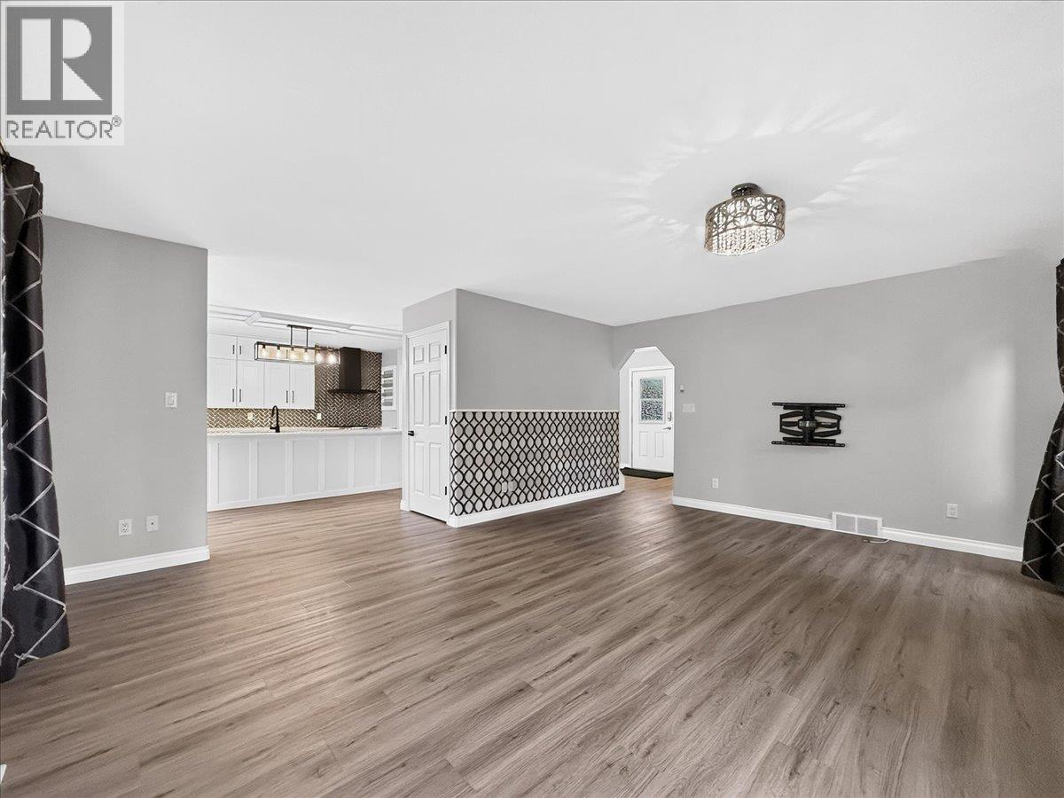 640 Upper Lakeview Road Unit# 48, Invermere, British Columbia  V0A 1K3 - Photo 14 - 10402862