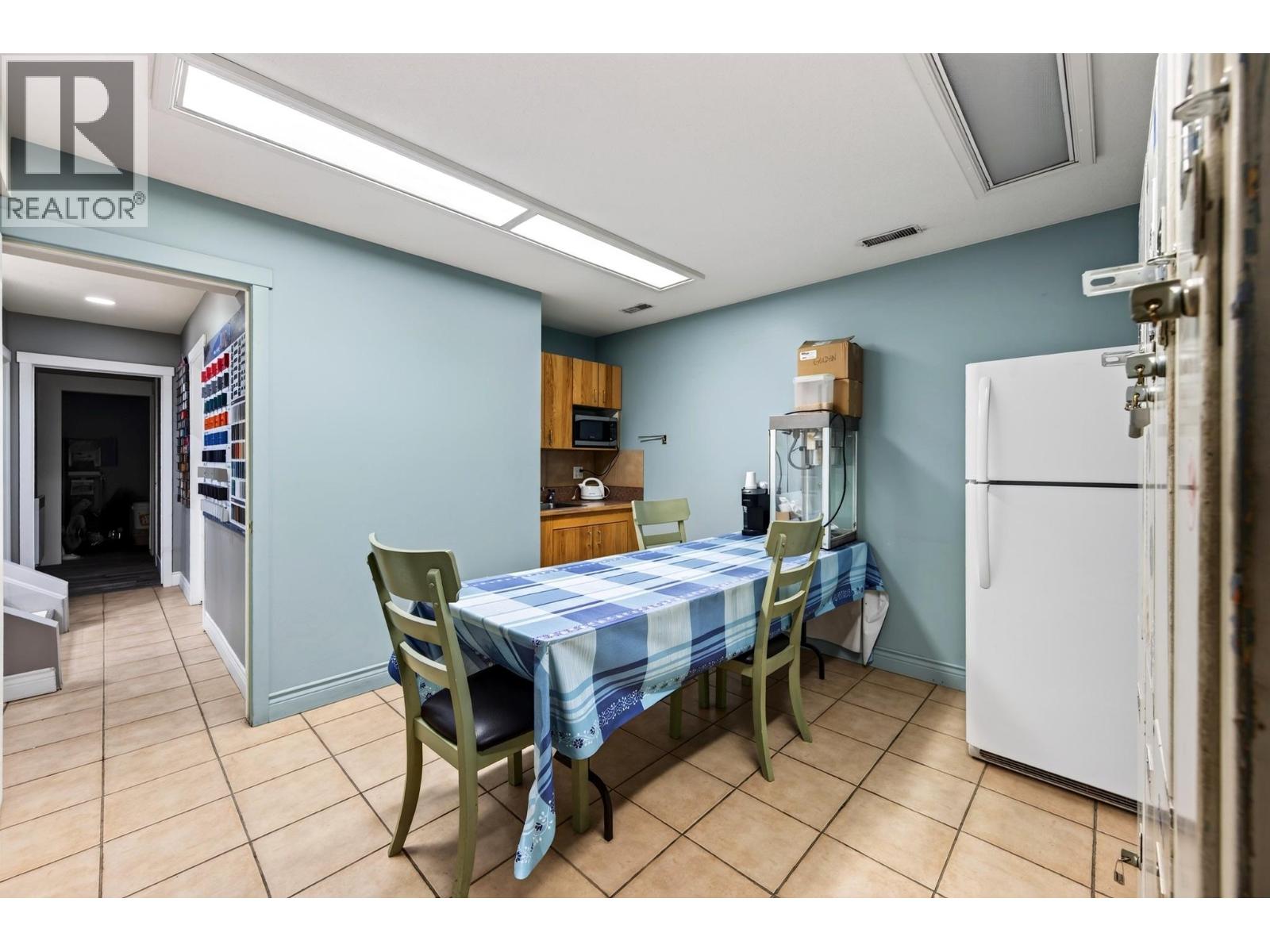 909 11th Avenue S, Golden, British Columbia  V0A 1H0 - Photo 34 - 10403613