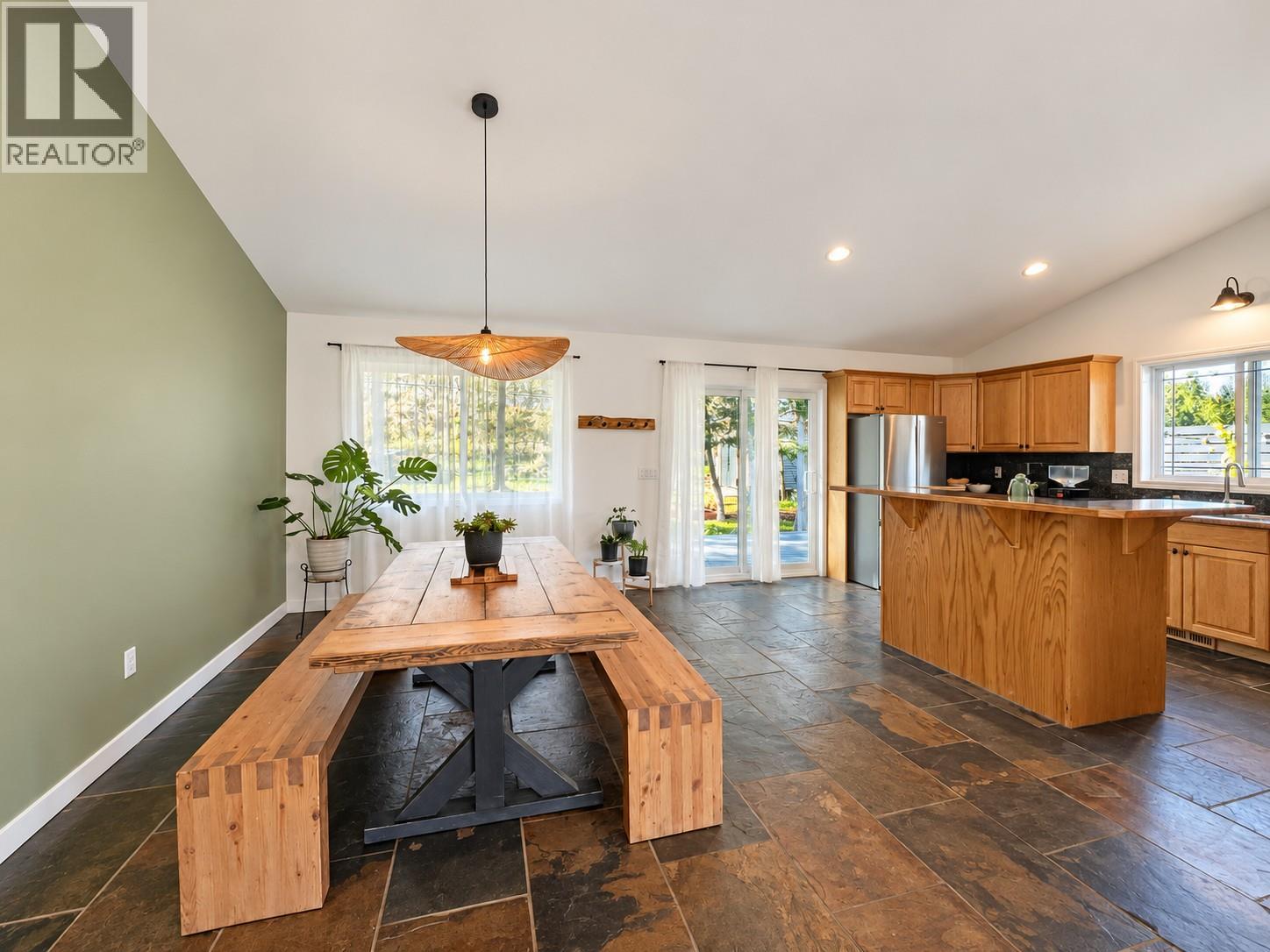 781 Westridge Drive, Invermere, British Columbia  V0A 1K4 - Photo 84 - 10403481