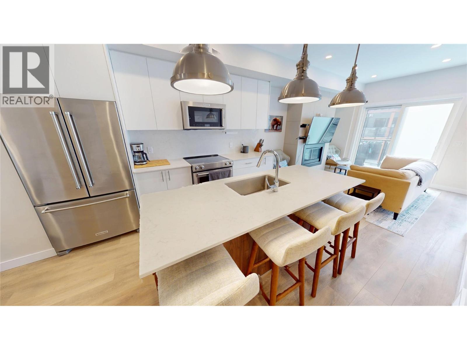 2116 Panorama Drive Unit# 203, Panorama, British Columbia  V0A 1T0 - Photo 8 - 10404050