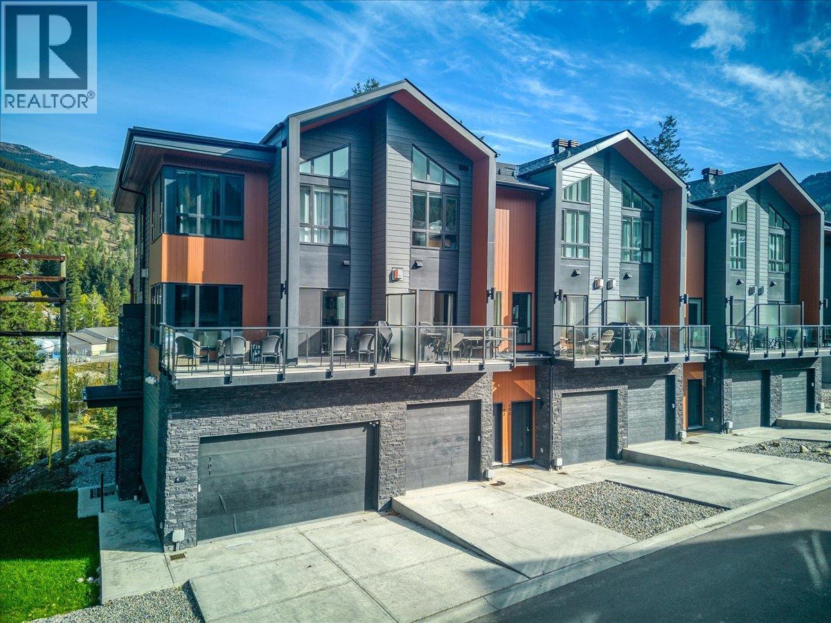 2116 Panorama Drive Unit# 102, Panorama, British Columbia