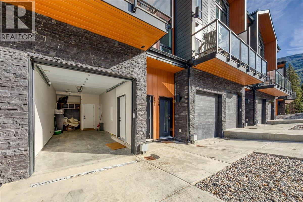 2116 Panorama Drive Unit# 102, Panorama, British Columbia  V0A 1T0 - Photo 9 - 10404133