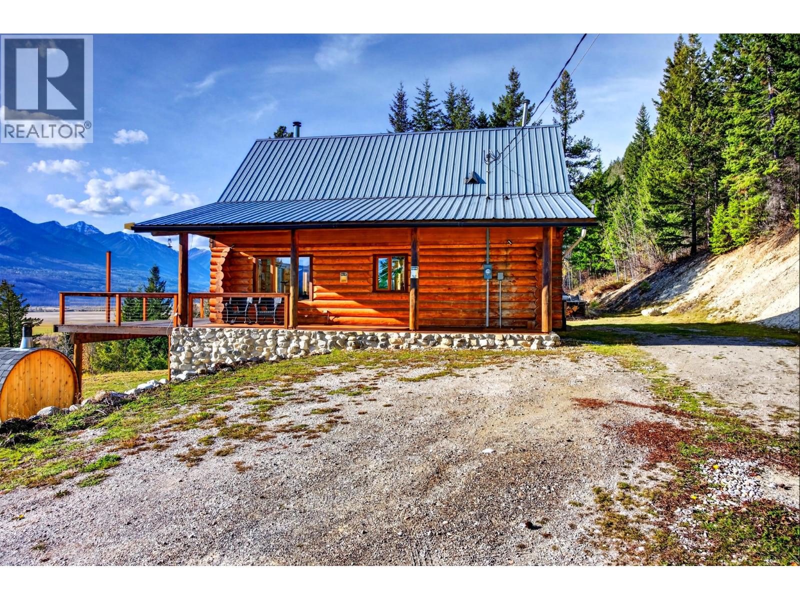2405 95 Highway, Golden, British Columbia  V0A 1H0 - Photo 13 - 10403910