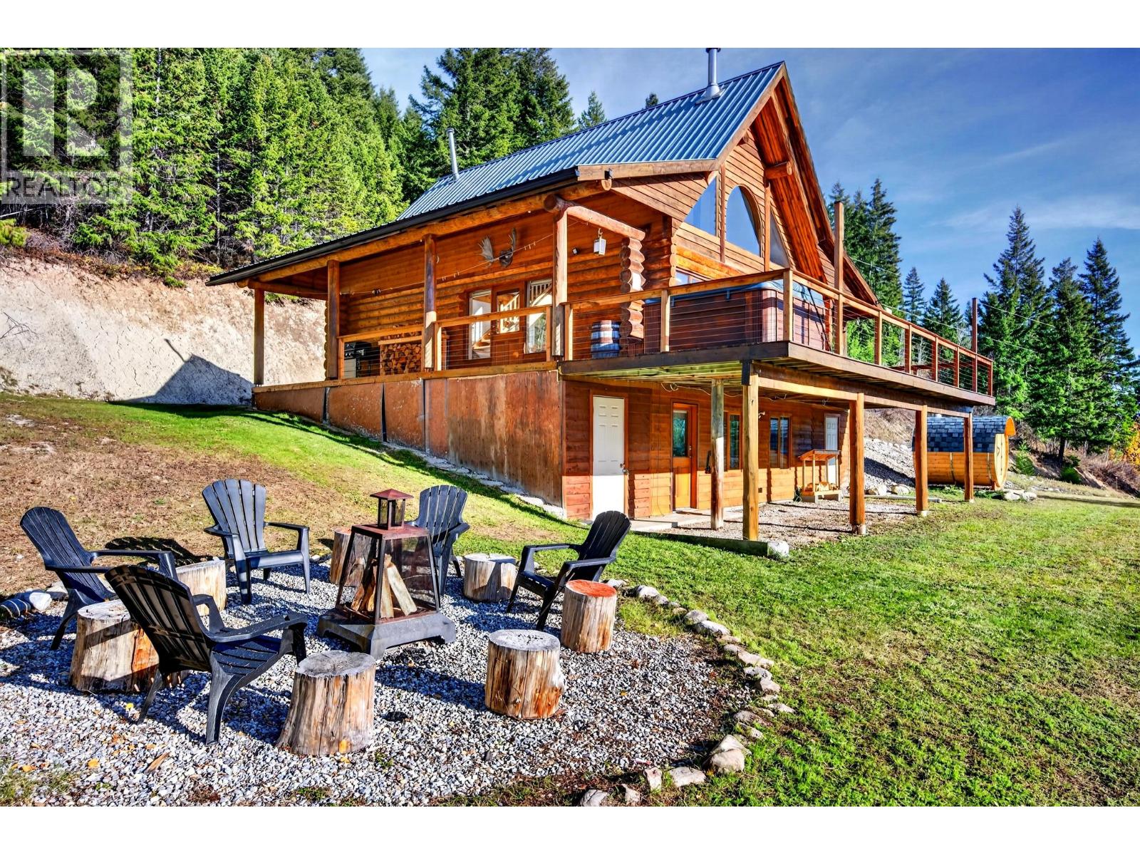 2405 95 Highway, Golden, British Columbia  V0A 1H0 - Photo 18 - 10403910