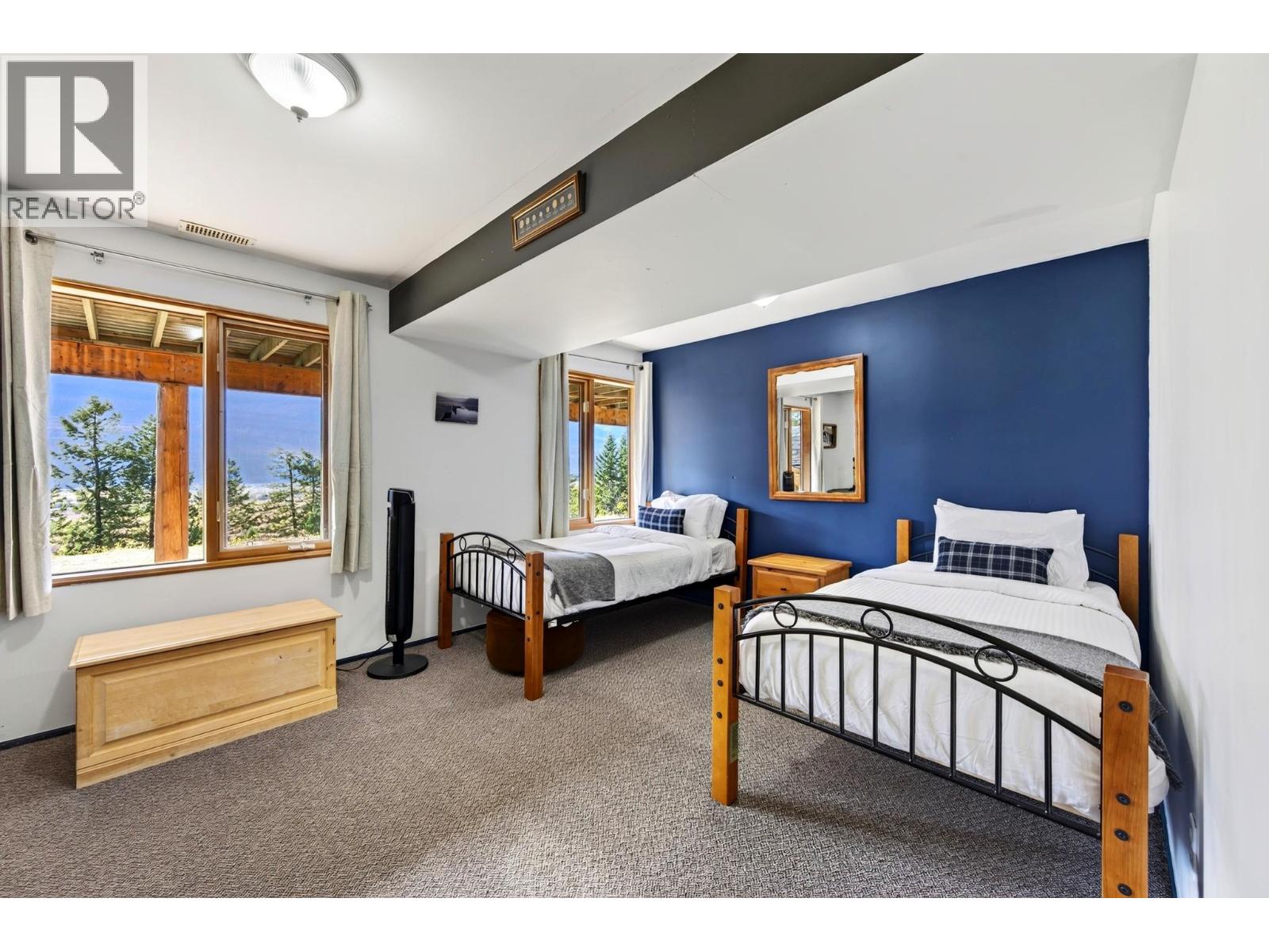 2405 95 Highway, Golden, British Columbia  V0A 1H0 - Photo 48 - 10403910