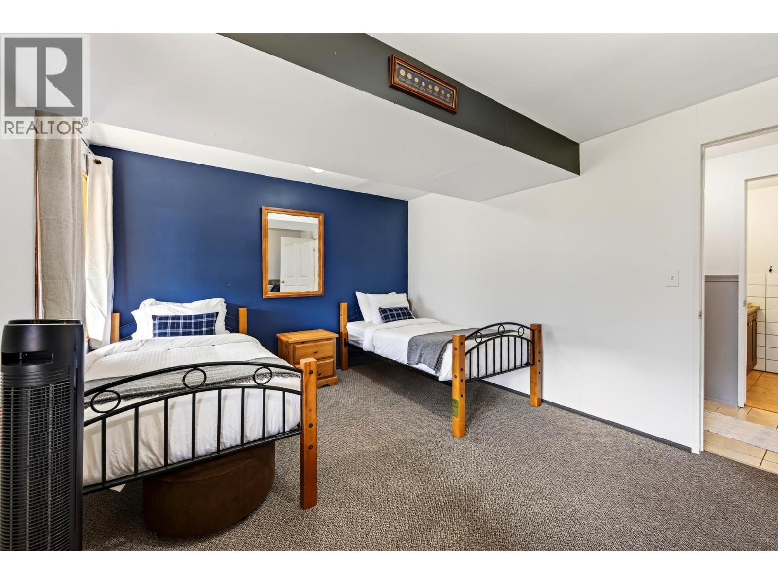 2405 95 Highway, Golden, British Columbia  V0A 1H0 - Photo 49 - 10403910