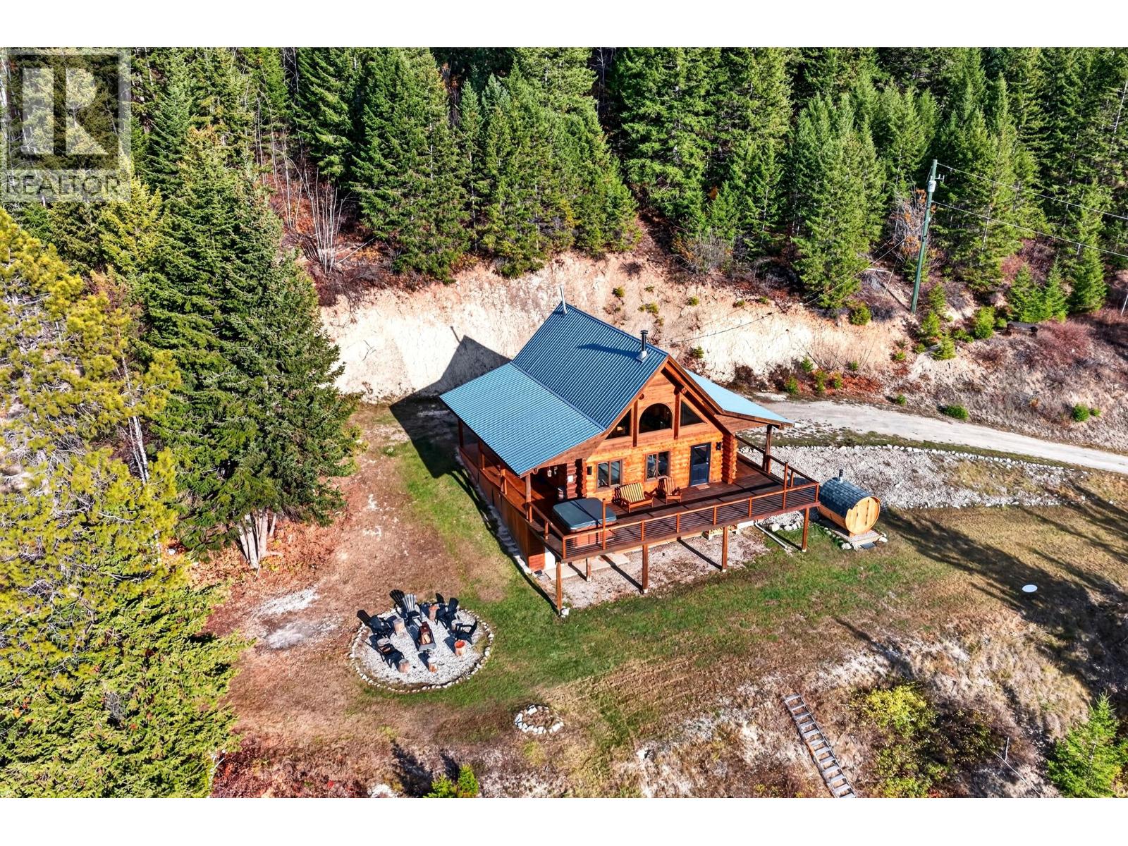 2405 95 Highway, Golden, British Columbia  V0A 1H0 - Photo 60 - 10403910