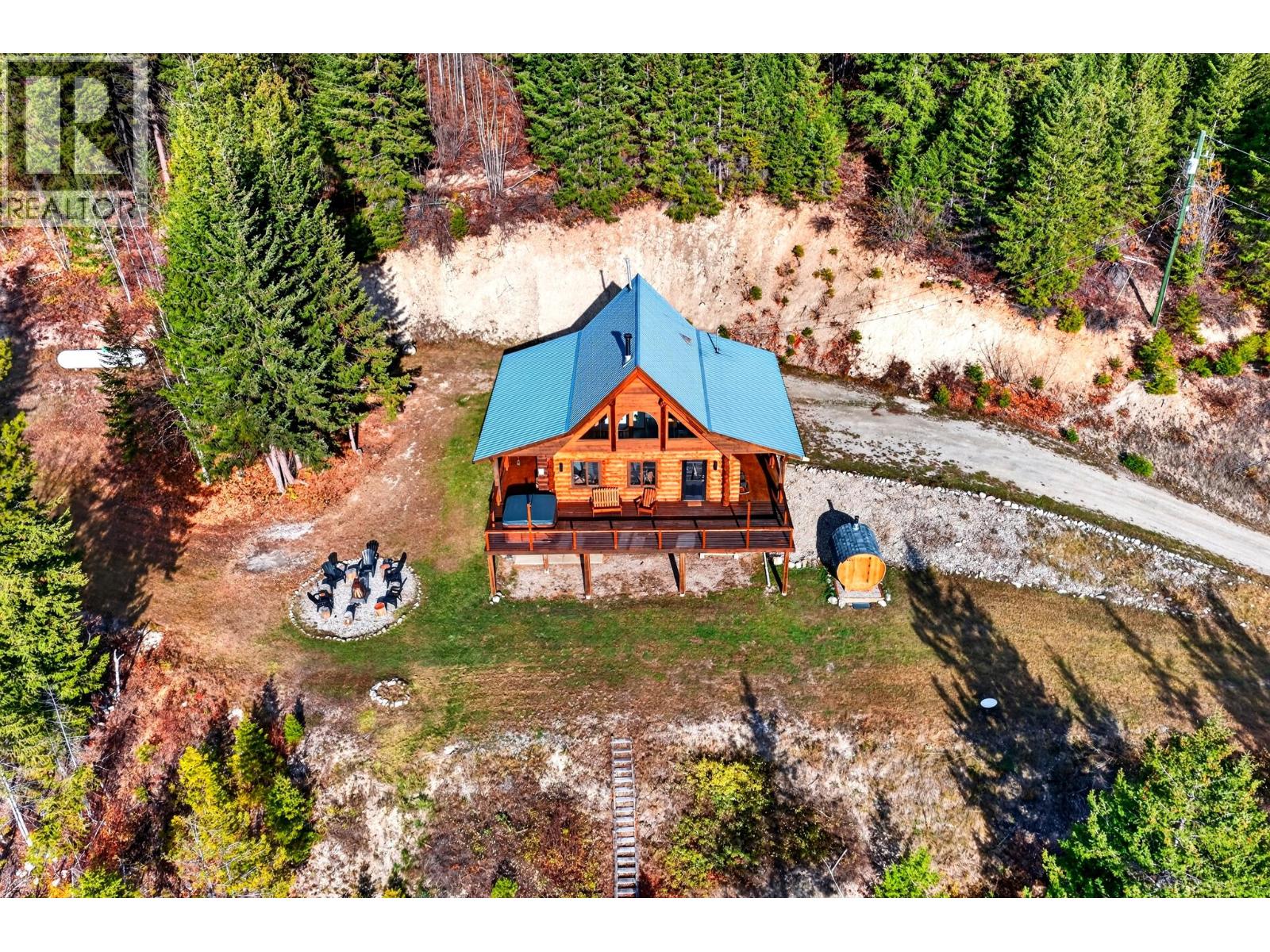 2405 95 Highway, Golden, British Columbia  V0A 1H0 - Photo 61 - 10403910