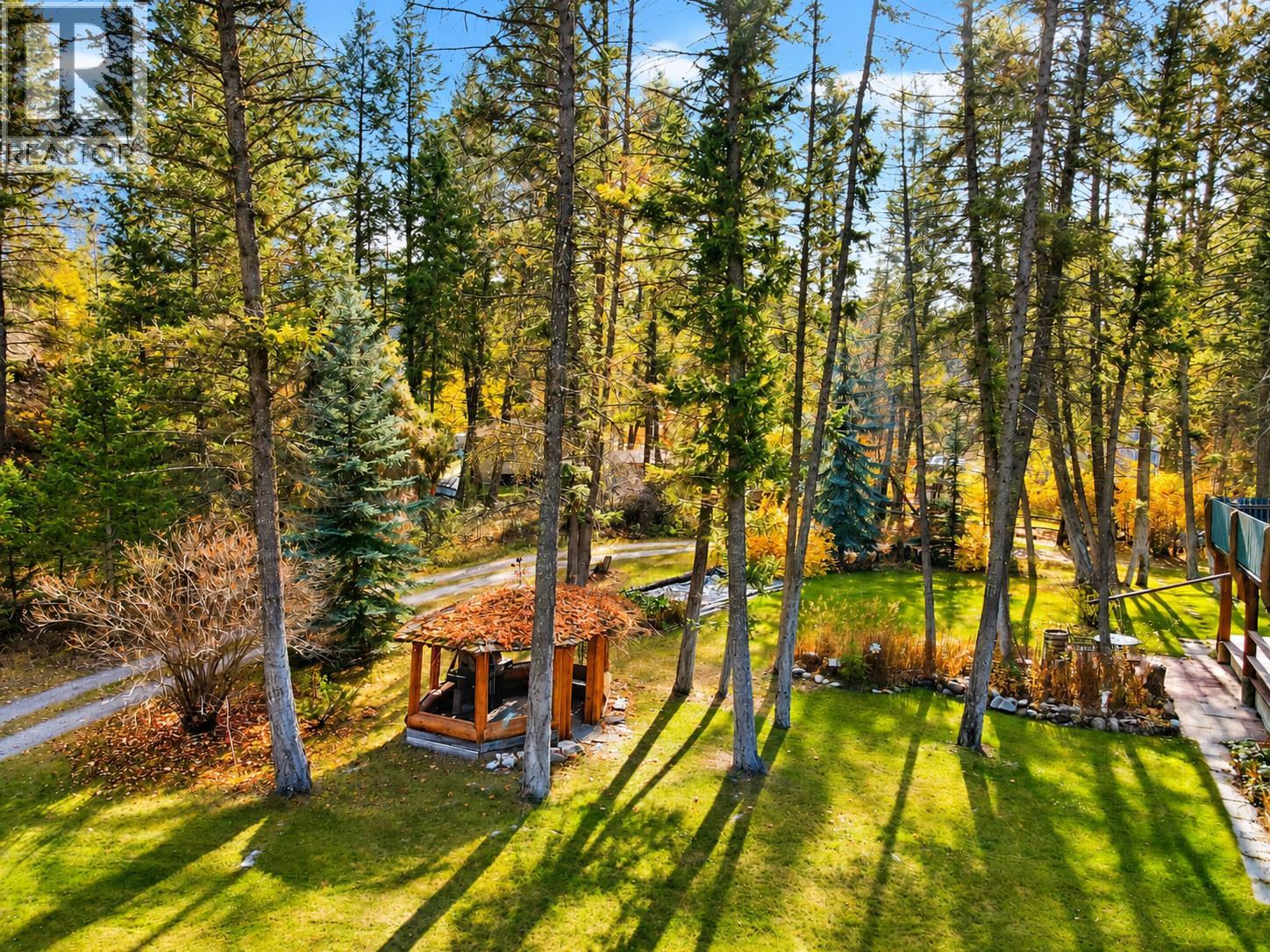 4892 Ogilvey Avenue, Fairmont Hot Springs, British Columbia  V0A 1L1 - Photo 16 - 10404135