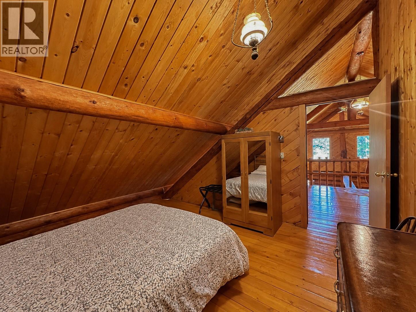 4892 Ogilvey Avenue, Fairmont Hot Springs, British Columbia  V0A 1L1 - Photo 46 - 10404135