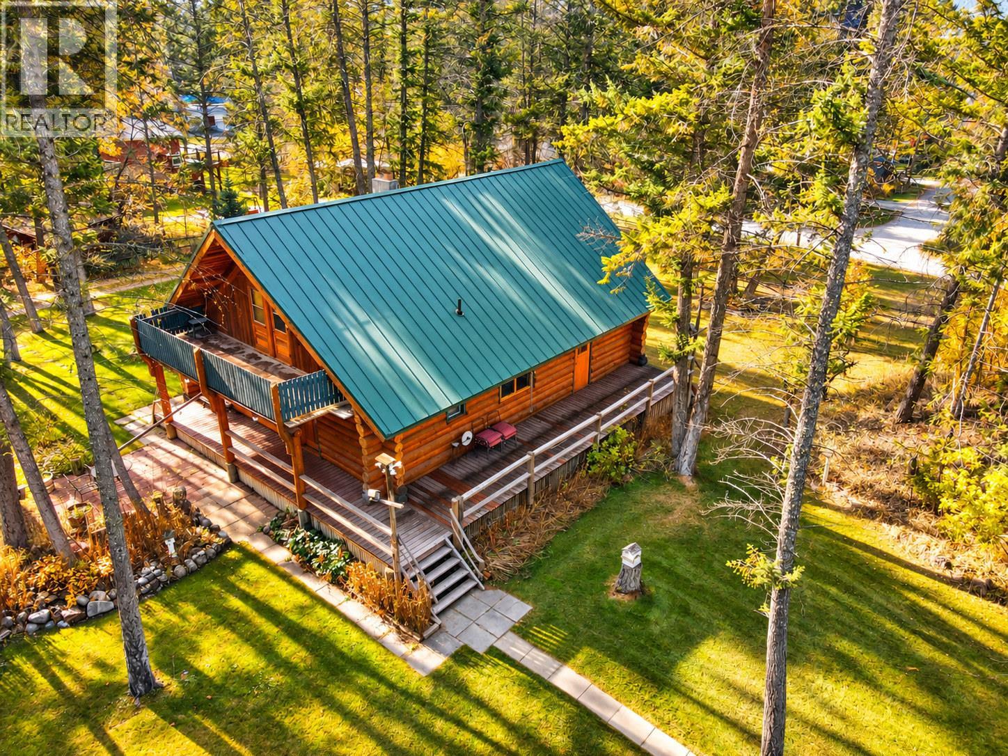 4892 Ogilvey Avenue, Fairmont Hot Springs, British Columbia  V0A 1L1 - Photo 5 - 10404135