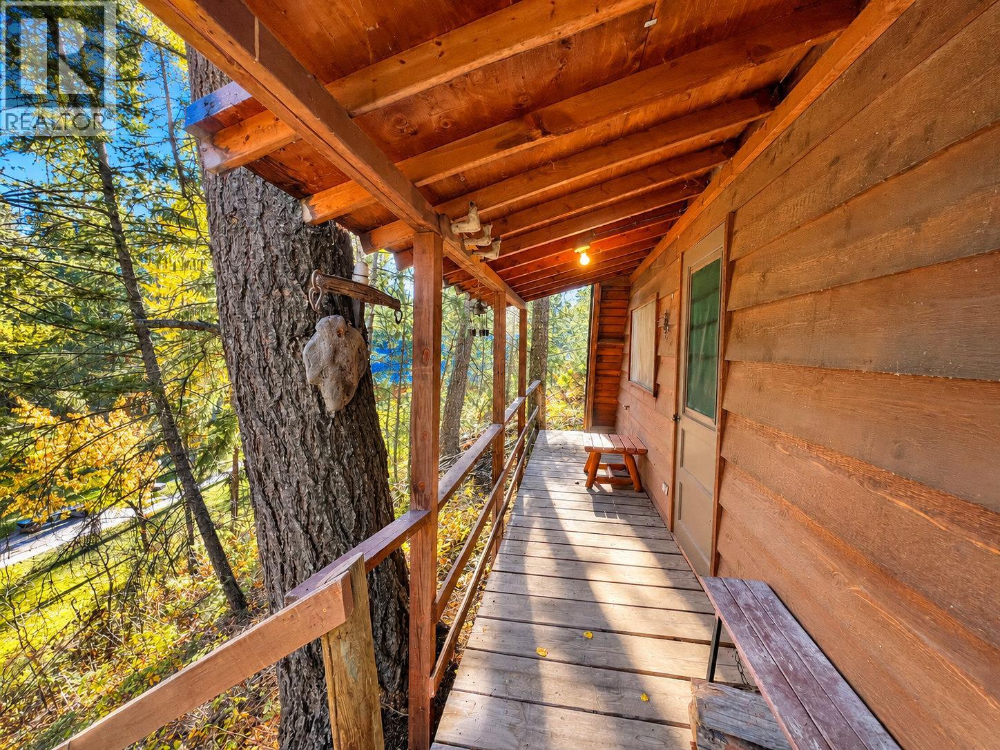 4892 Ogilvey Avenue, Fairmont Hot Springs, British Columbia  V0A 1L1 - Photo 53 - 10404135