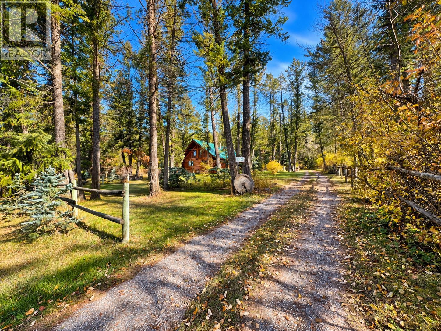 4892 Ogilvey Avenue, Fairmont Hot Springs, British Columbia  V0A 1L1 - Photo 7 - 10404135