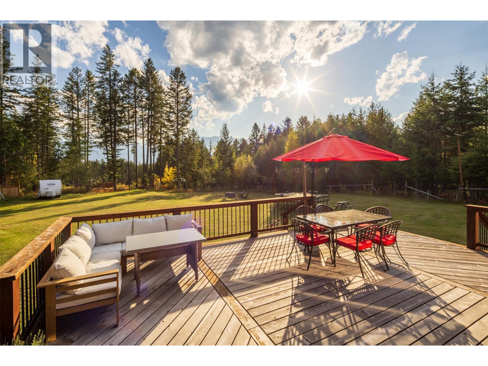 865 Barber Road, Golden, British Columbia  V0A 1H1 - Photo 11 - 10404180