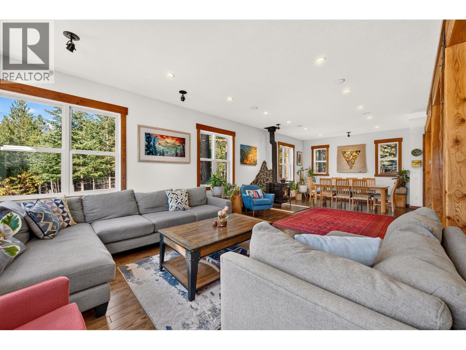 865 Barber Road, Golden, British Columbia  V0A 1H1 - Photo 17 - 10404180