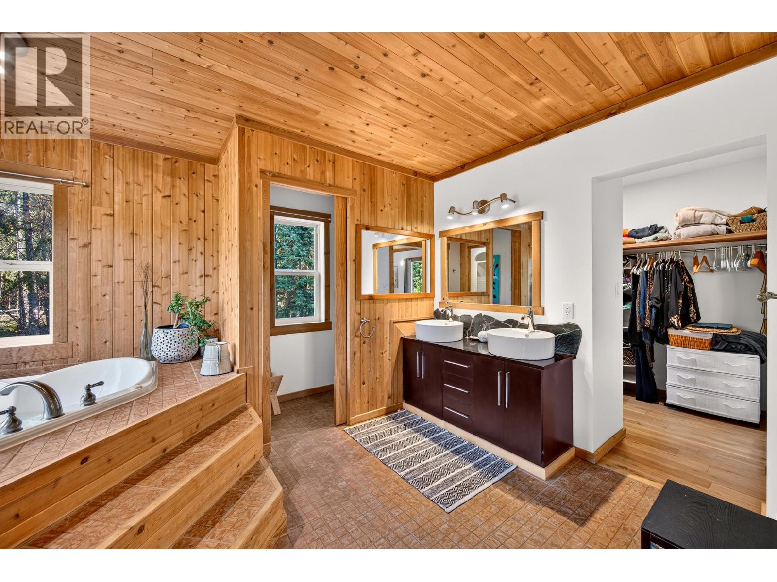 865 Barber Road, Golden, British Columbia  V0A 1H1 - Photo 38 - 10404180