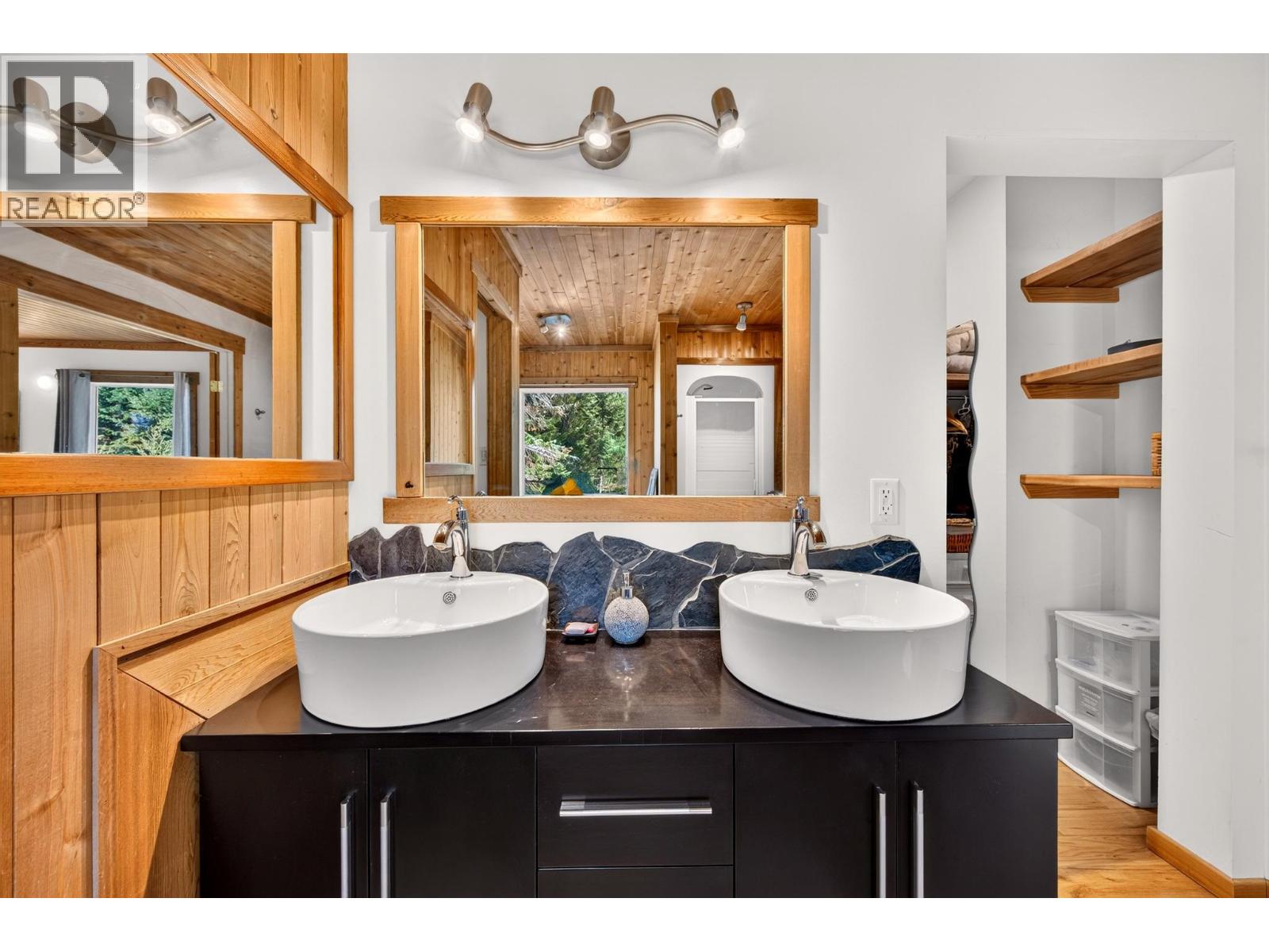 865 Barber Road, Golden, British Columbia  V0A 1H1 - Photo 41 - 10404180