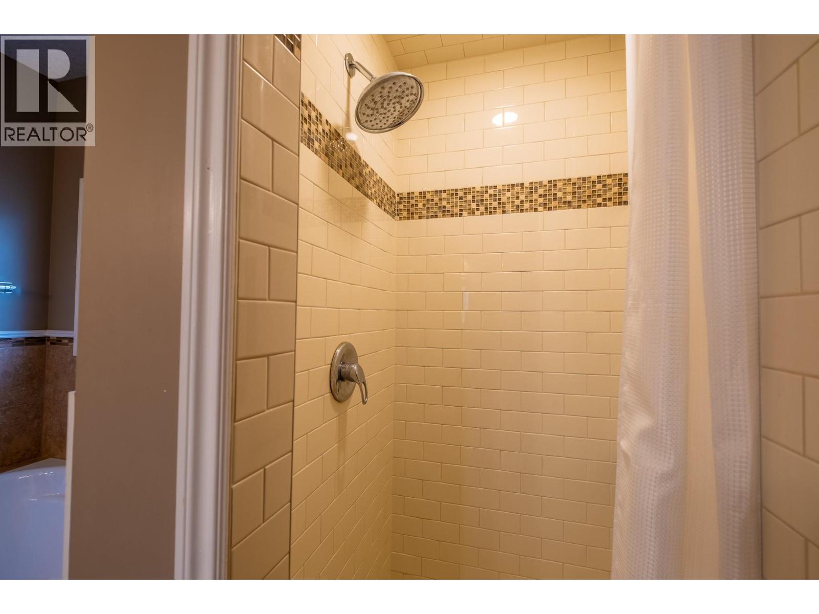 1448 Hemlock Street, Golden, British Columbia  V0A 1H6 - Photo 20 - 10404079