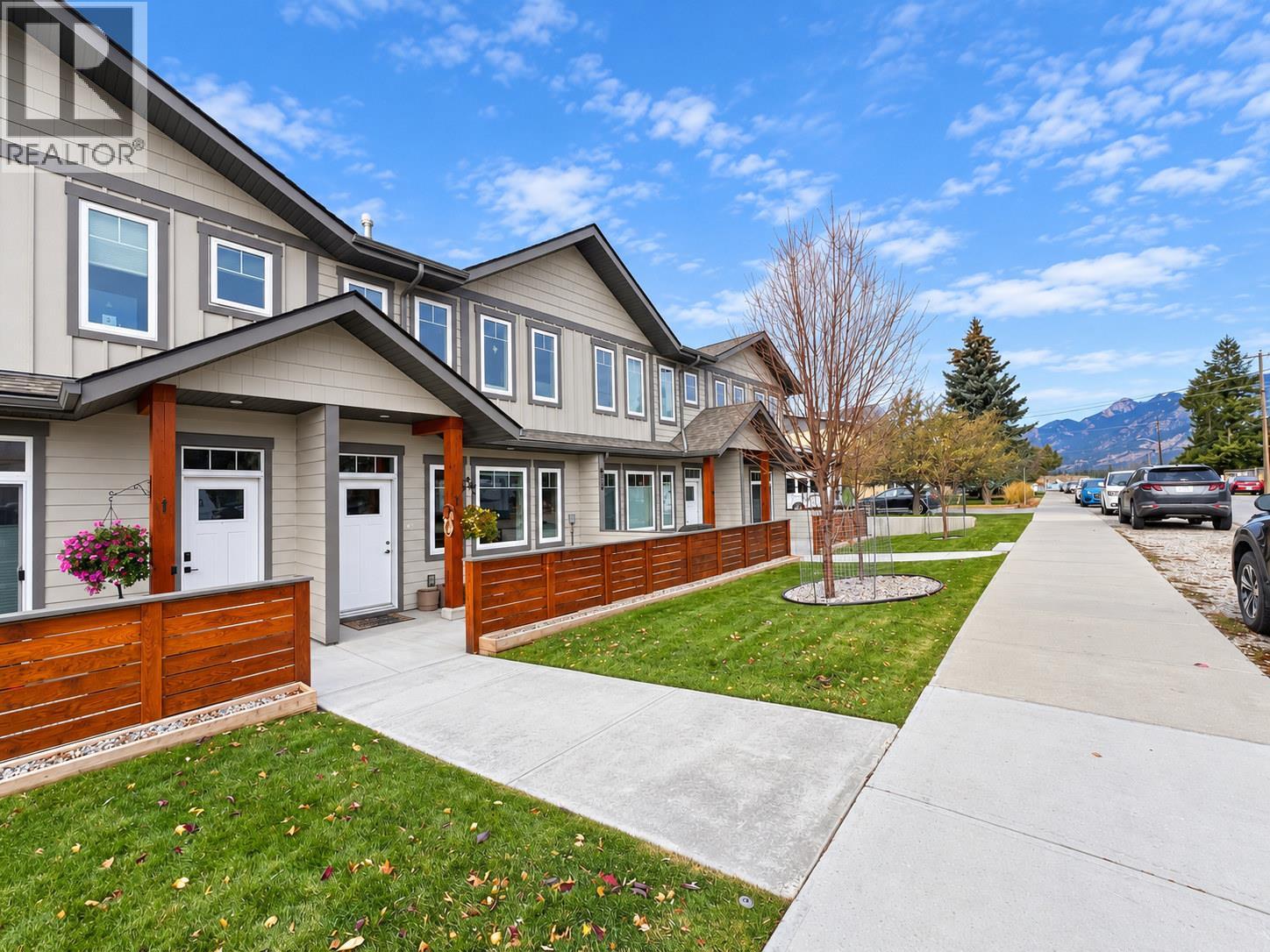 810 6th Avenue Unit# 2, Invermere, British Columbia