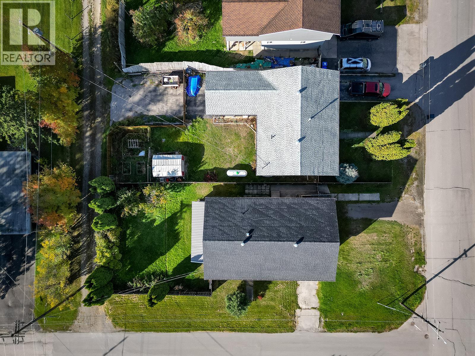 526 12th Street, Golden, British Columbia  V0A 1H0 - Photo 30 - 10403445