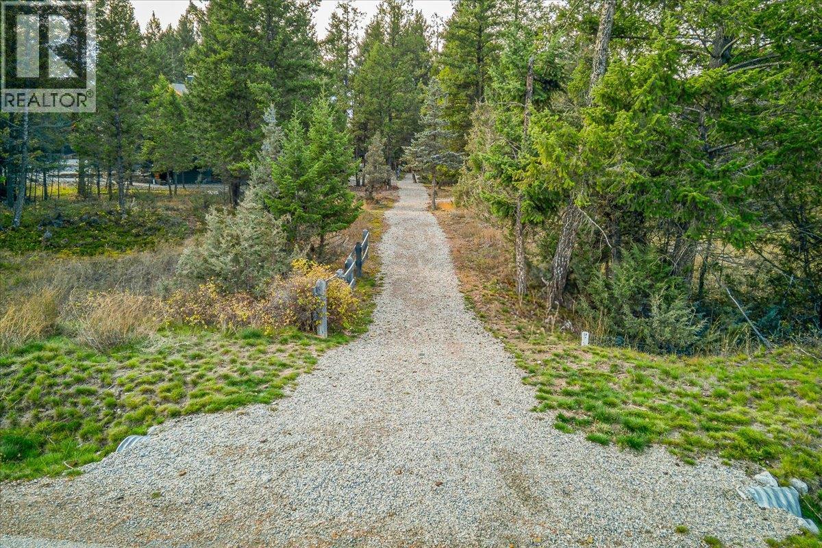 4926 Timber Ridge Road Unit# 13, Windermere, British Columbia  V0A 1K3 - Photo 46 - 10403875