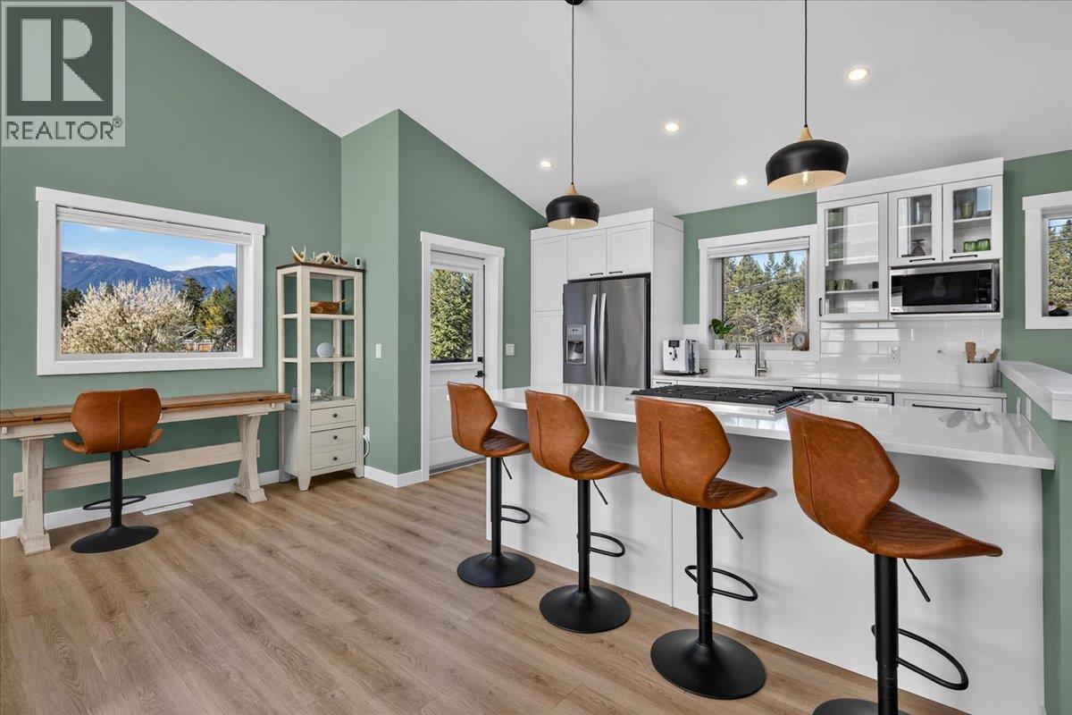 4926 Timber Ridge Road Unit# 13, Windermere, British Columbia  V0A 1K3 - Photo 6 - 10403875