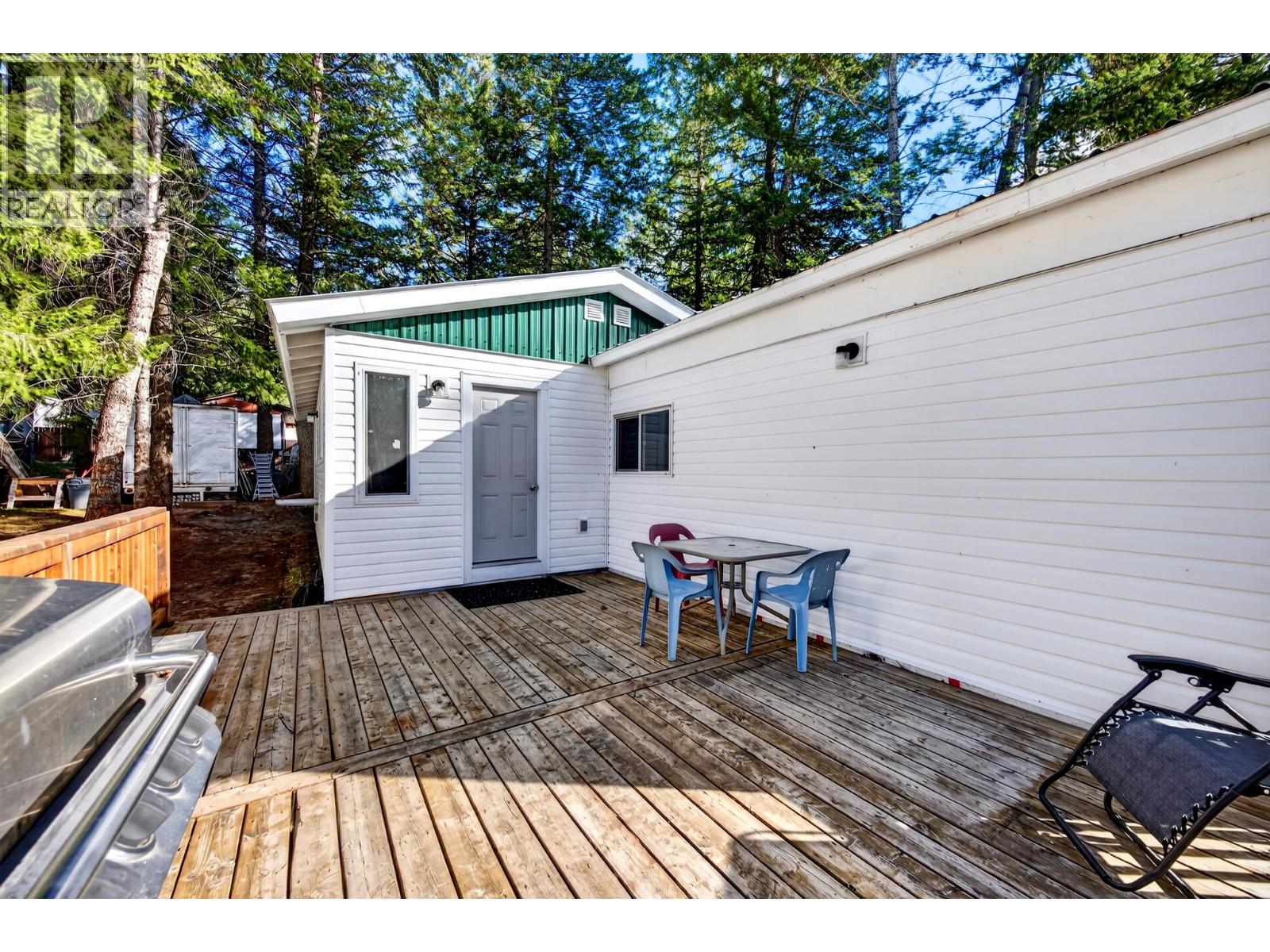 470 Reflection Lake Road Unit# 17, Golden, British Columbia  V0A 1H6 - Photo 2 - 10404416