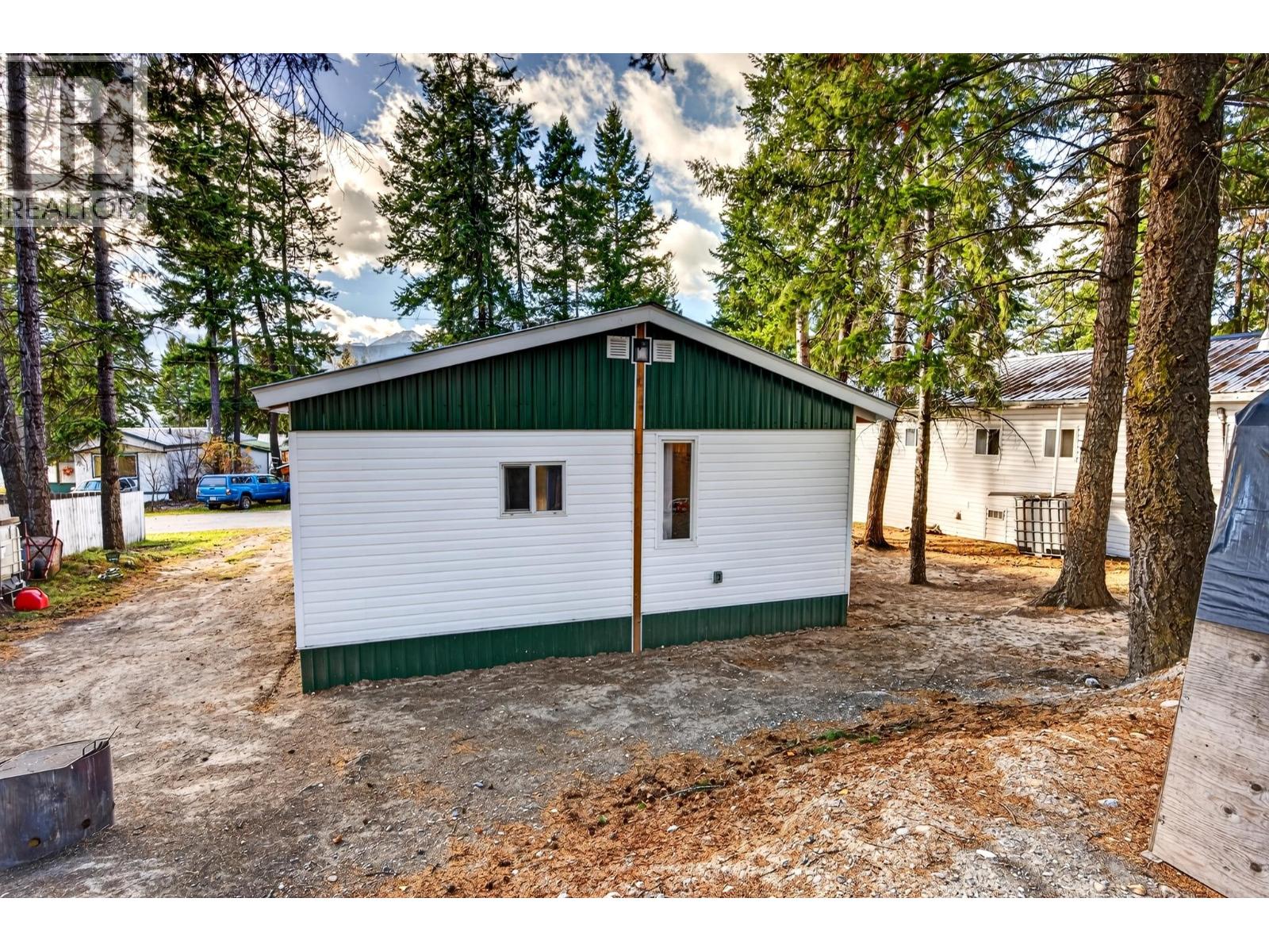 470 Reflection Lake Road Unit# 17, Golden, British Columbia  V0A 1H6 - Photo 7 - 10404416