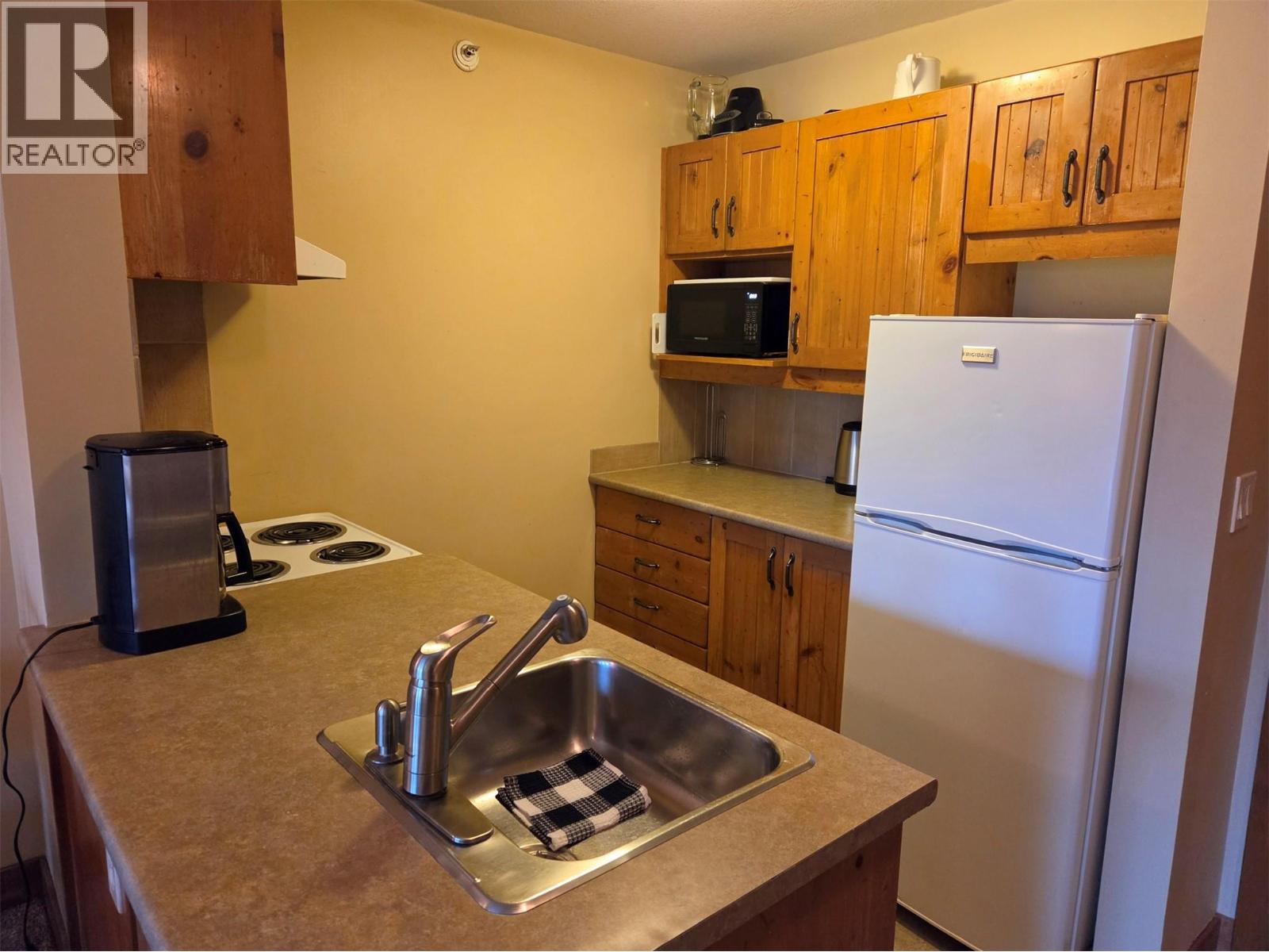 2090 Summit Drive Unit# 419, Panorama, British Columbia  V0A 1T0 - Photo 13 - 10404518