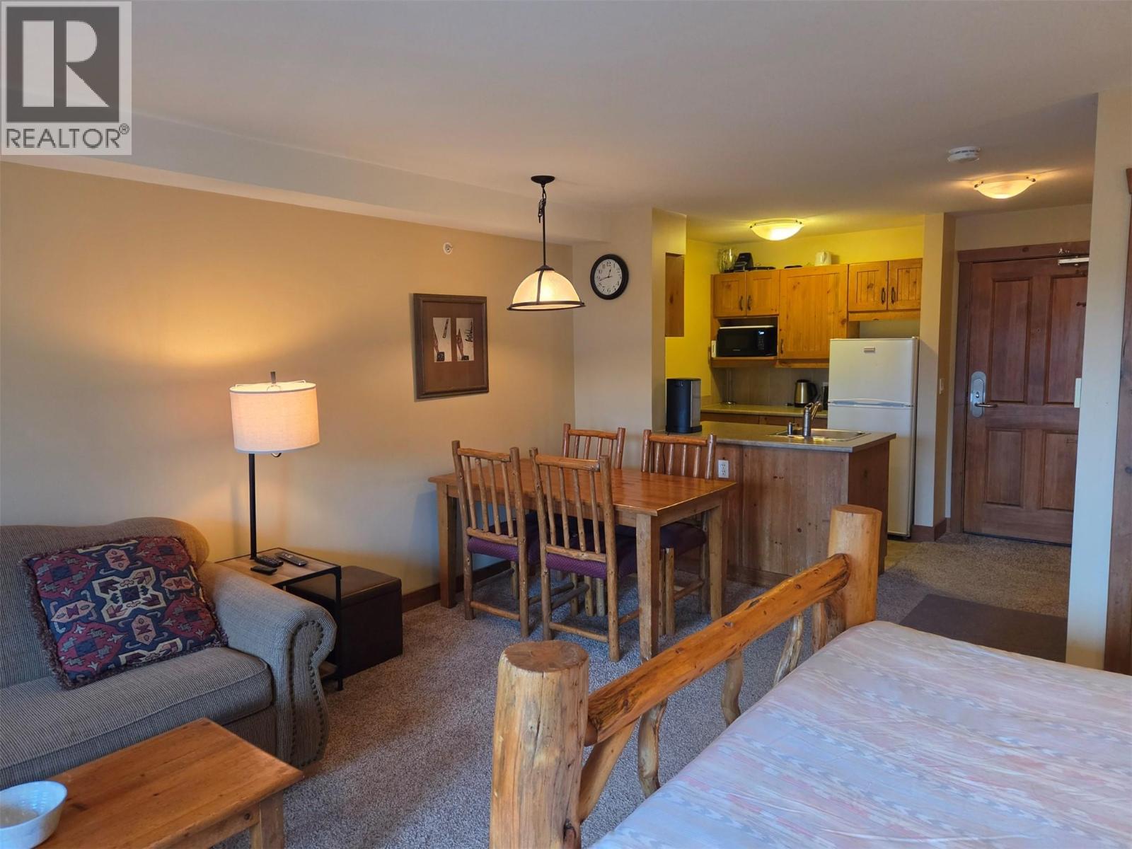 2090 Summit Drive Unit# 419, Panorama, British Columbia  V0A 1T0 - Photo 6 - 10404518
