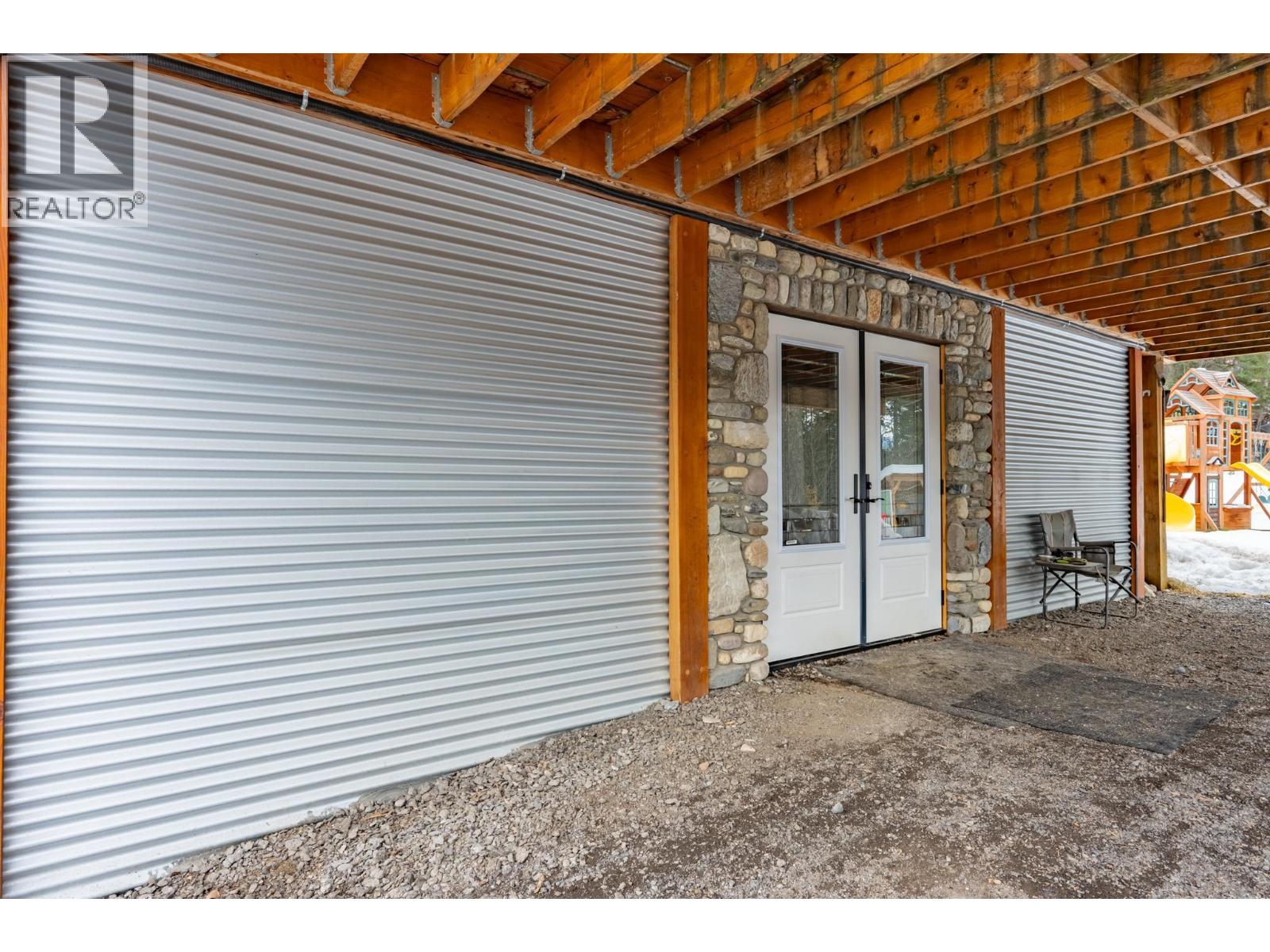 2360 Trans Canada  N Highway, Golden, British Columbia  V0A 1H1 - Photo 61 - 10404677