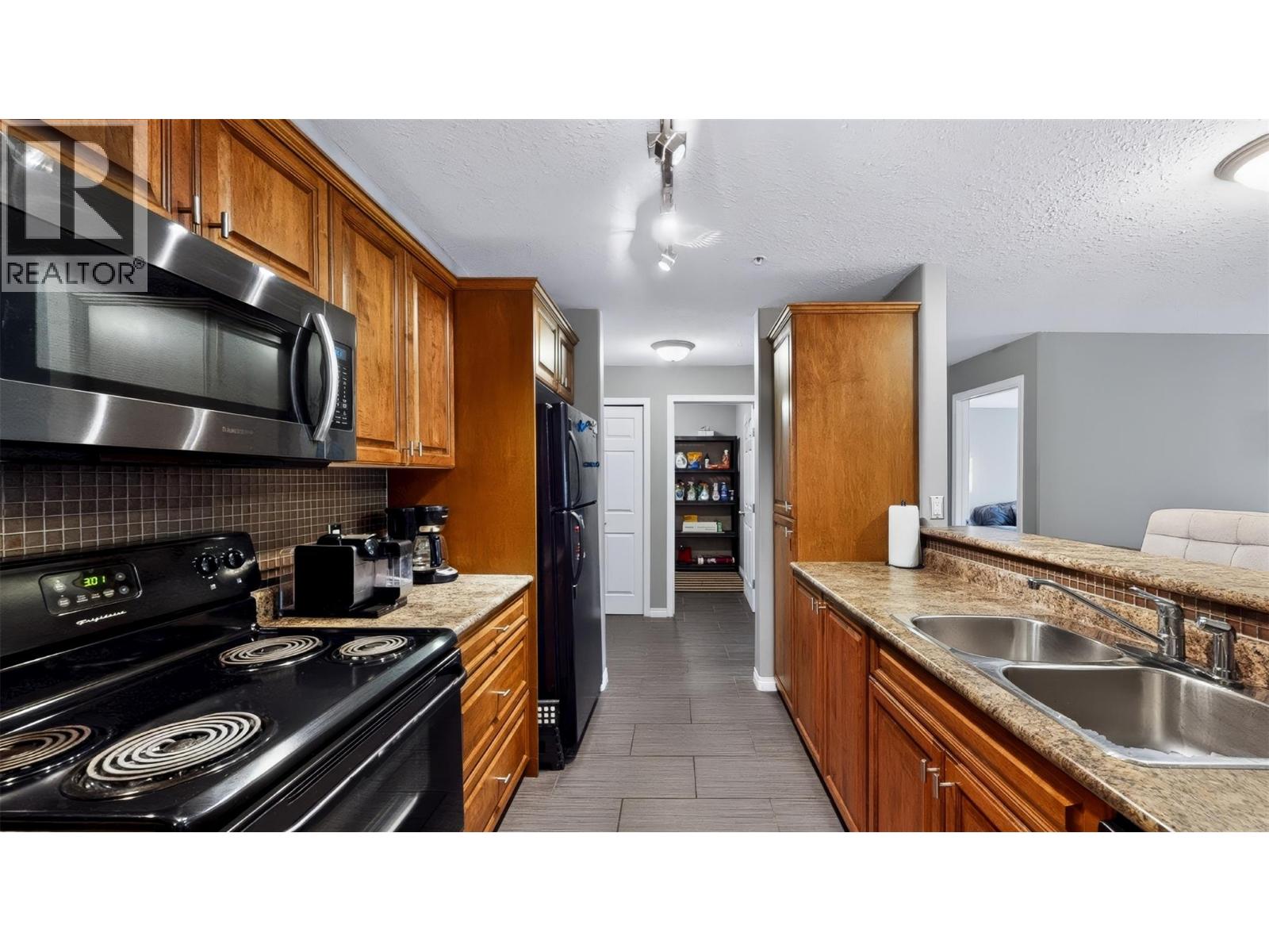 4767 Forsters Landing Road Unit# 206, Radium Hot Springs, British Columbia  V0A 1M0 - Photo 15 - 10404684