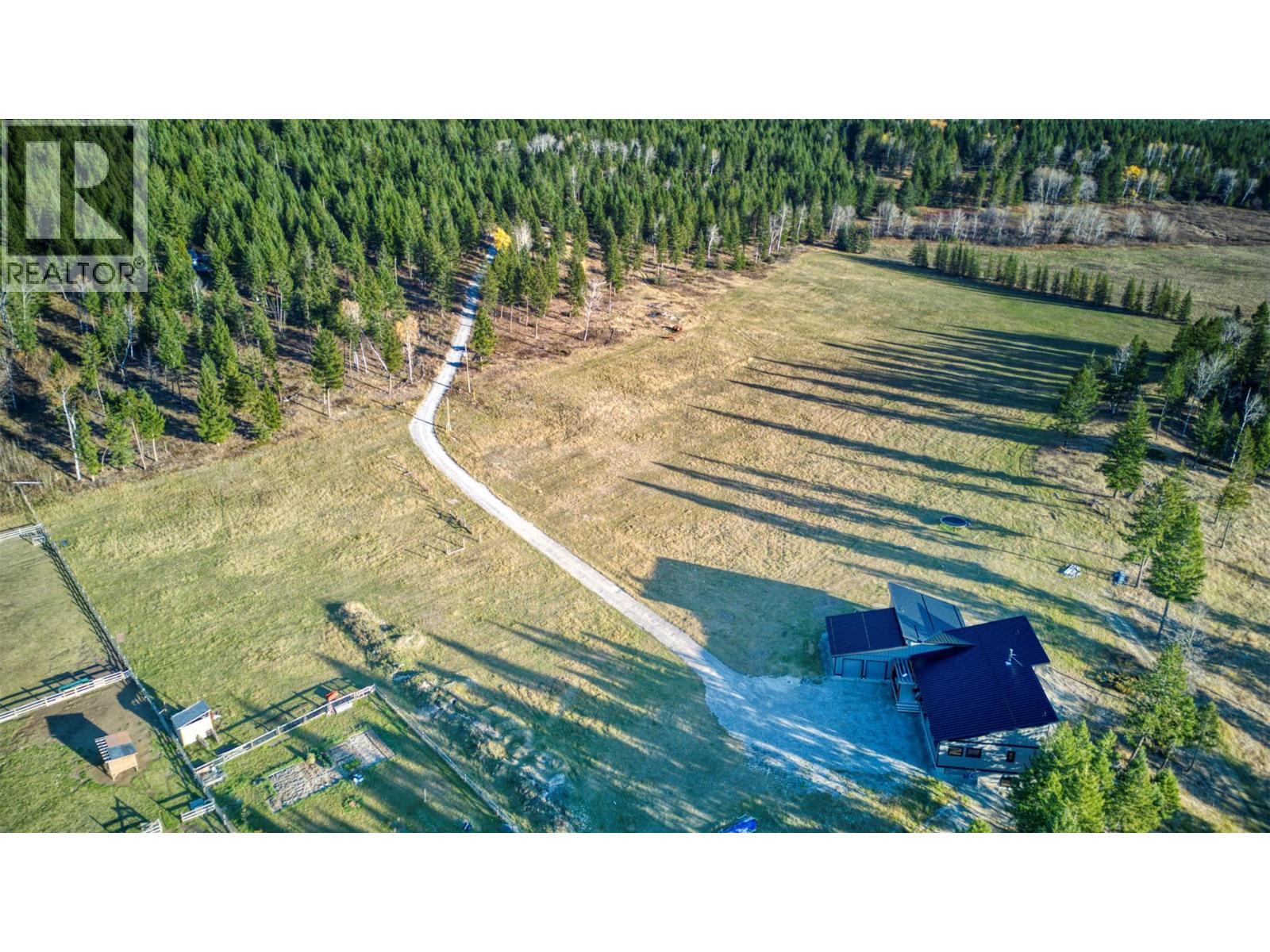 6211 Bugaboo Drive, Radium Hot Springs, British Columbia  V0A 1E0 - Photo 12 - 10403390