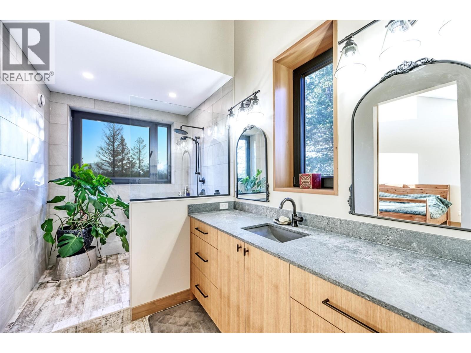 6211 Bugaboo Drive, Radium Hot Springs, British Columbia  V0A 1E0 - Photo 25 - 10403390