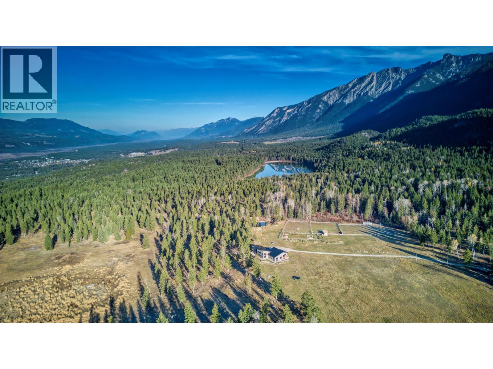 6211 Bugaboo Drive, Radium Hot Springs, British Columbia  V0A 1E0 - Photo 33 - 10403390