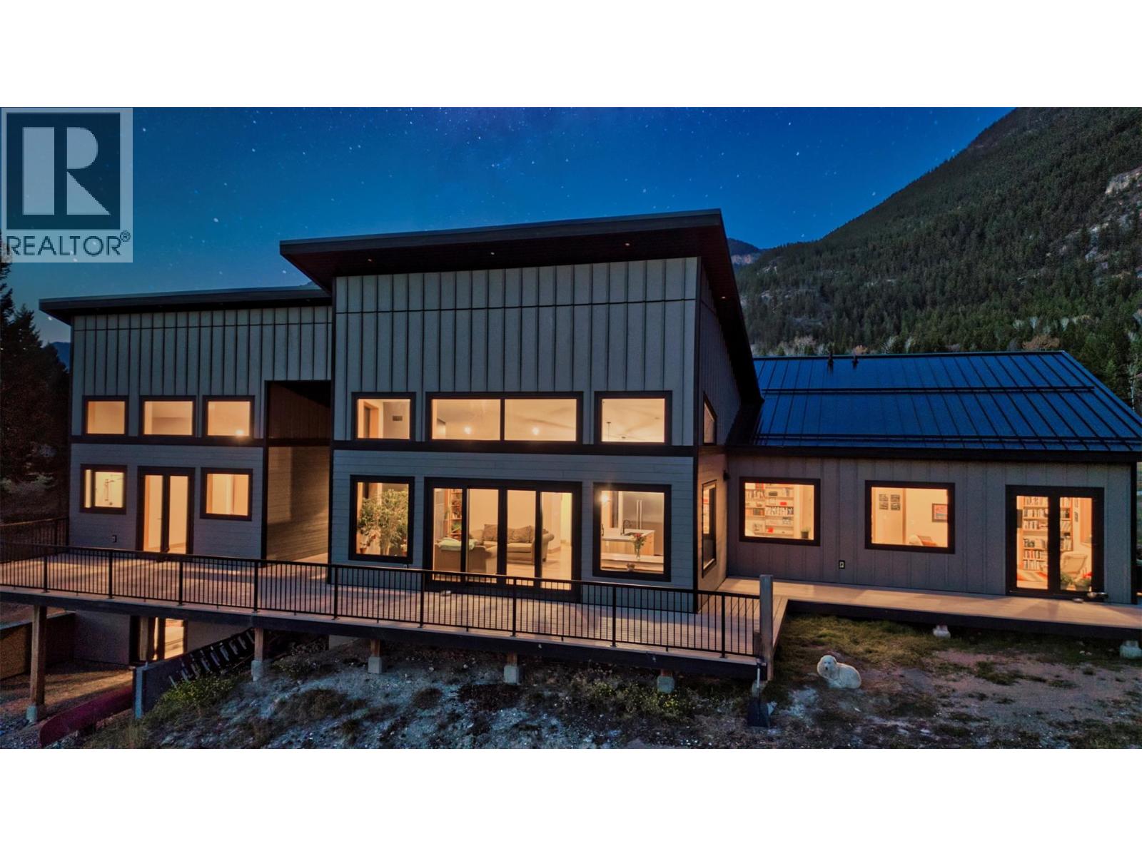 6211 Bugaboo Drive, Radium Hot Springs, British Columbia  V0A 1E0 - Photo 57 - 10403390
