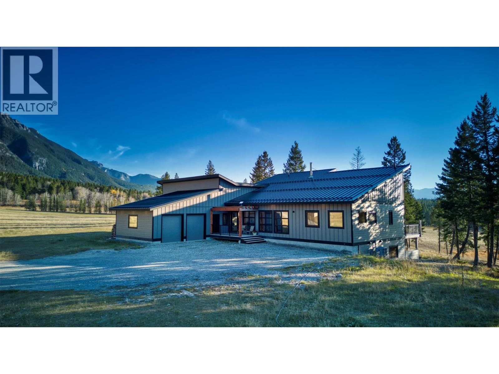 6211 Bugaboo Drive, Radium Hot Springs, British Columbia  V0A 1E0 - Photo 7 - 10403390