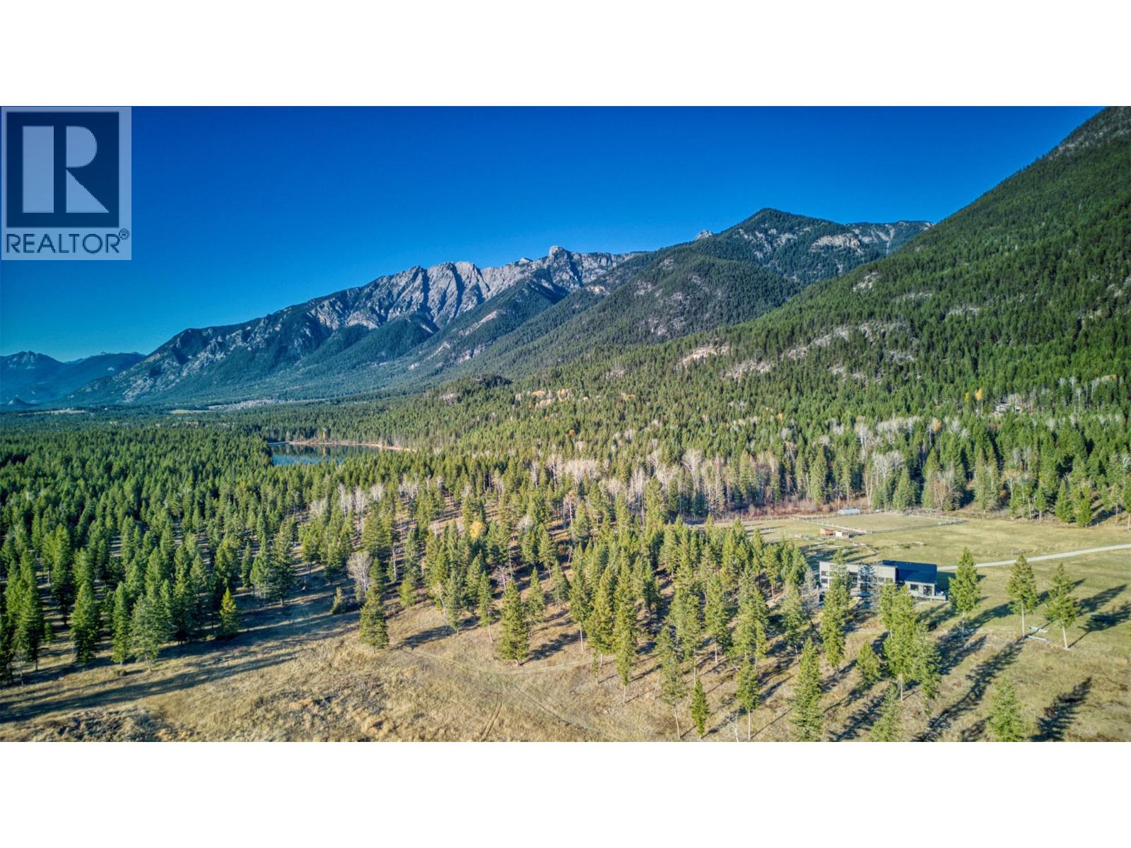 6211 Bugaboo Drive, Radium Hot Springs, British Columbia  V0A 1E0 - Photo 9 - 10403390